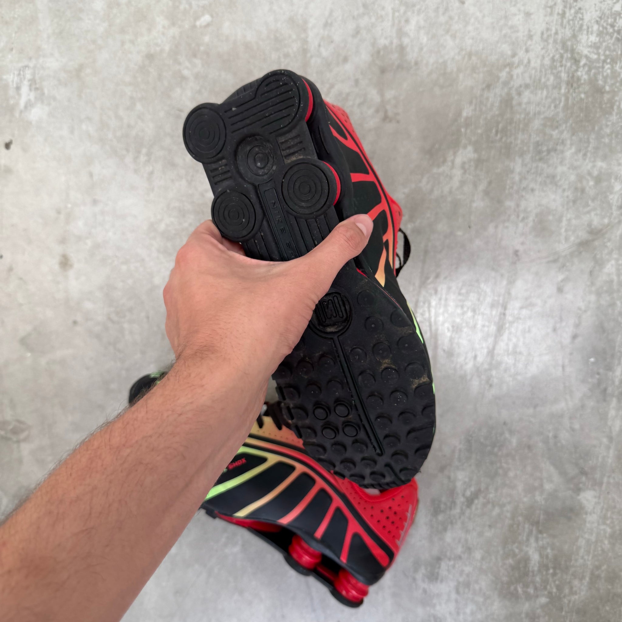 Nike Shox R4 Neymar Jr 'São Paulo Markets' US11