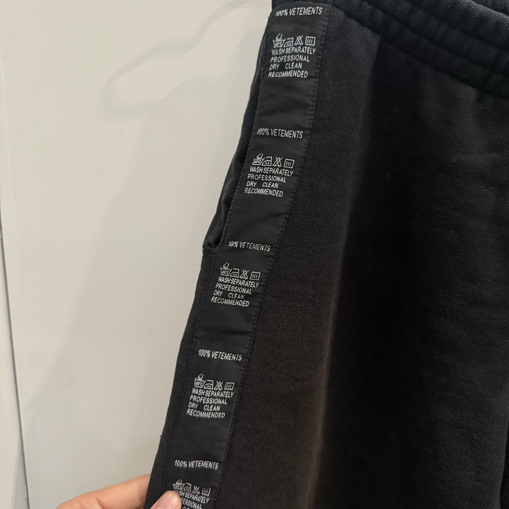 Vetements Long Tape Detail S/S18 Shorts (Size M)