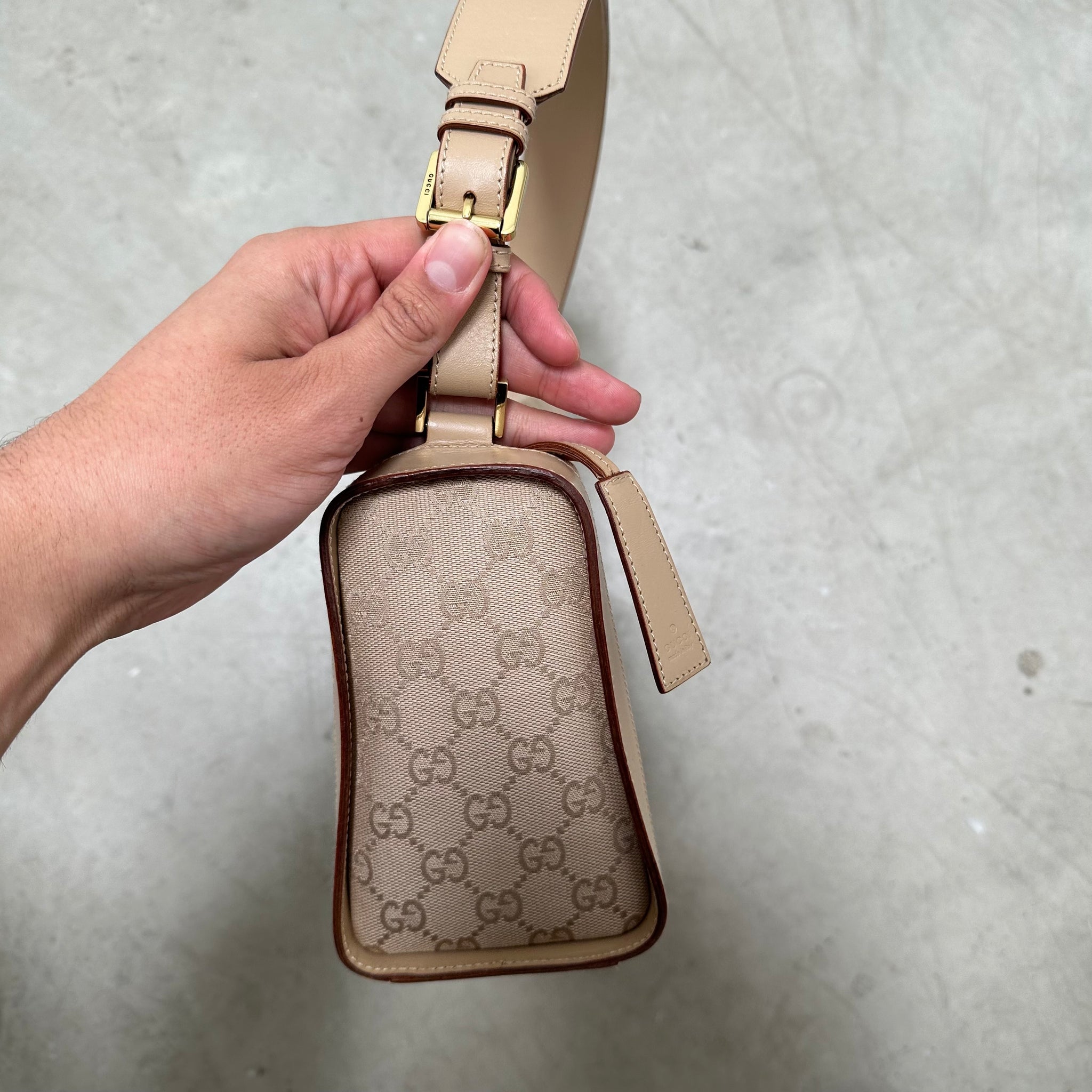 Gucci Beige GG Logo Shoulder Bag