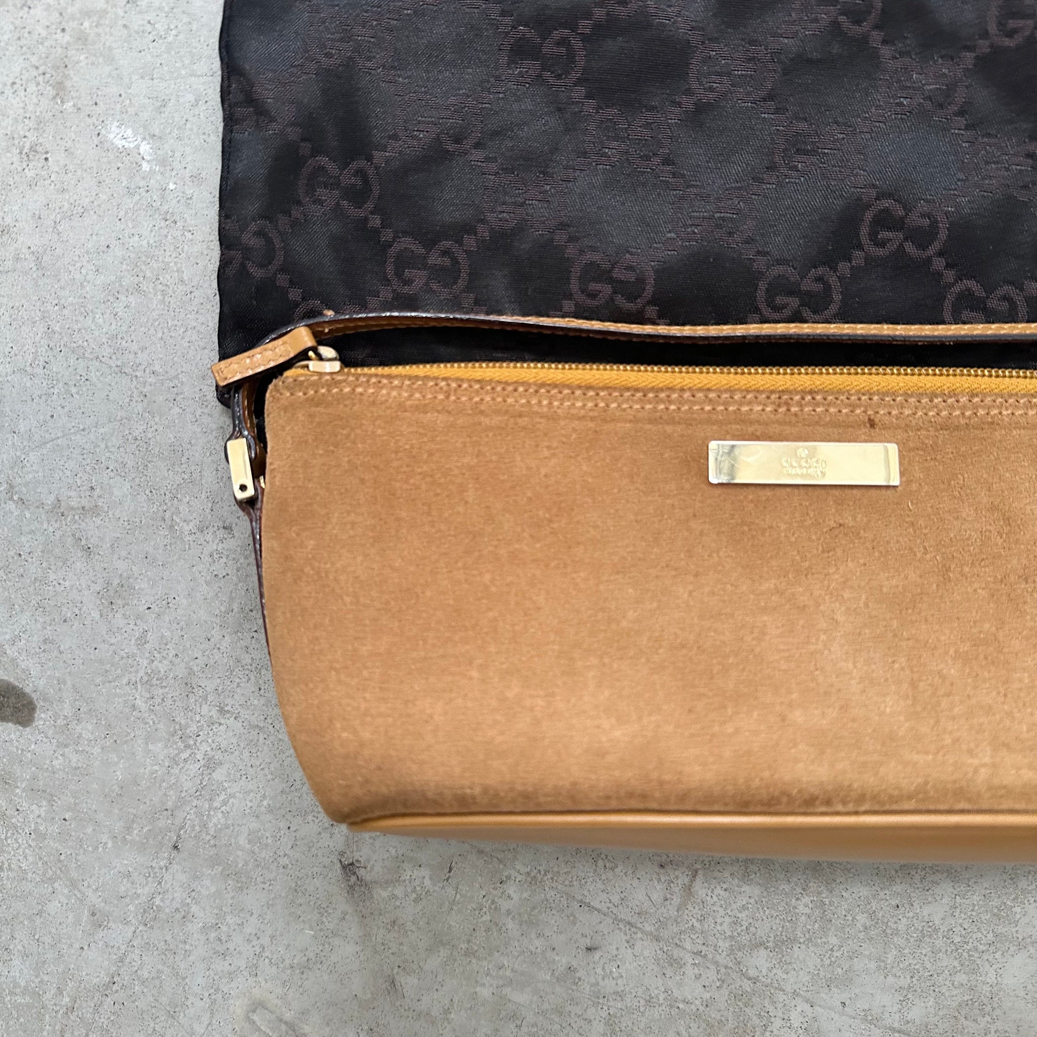 Gucci Brown Suede Boat Pochette