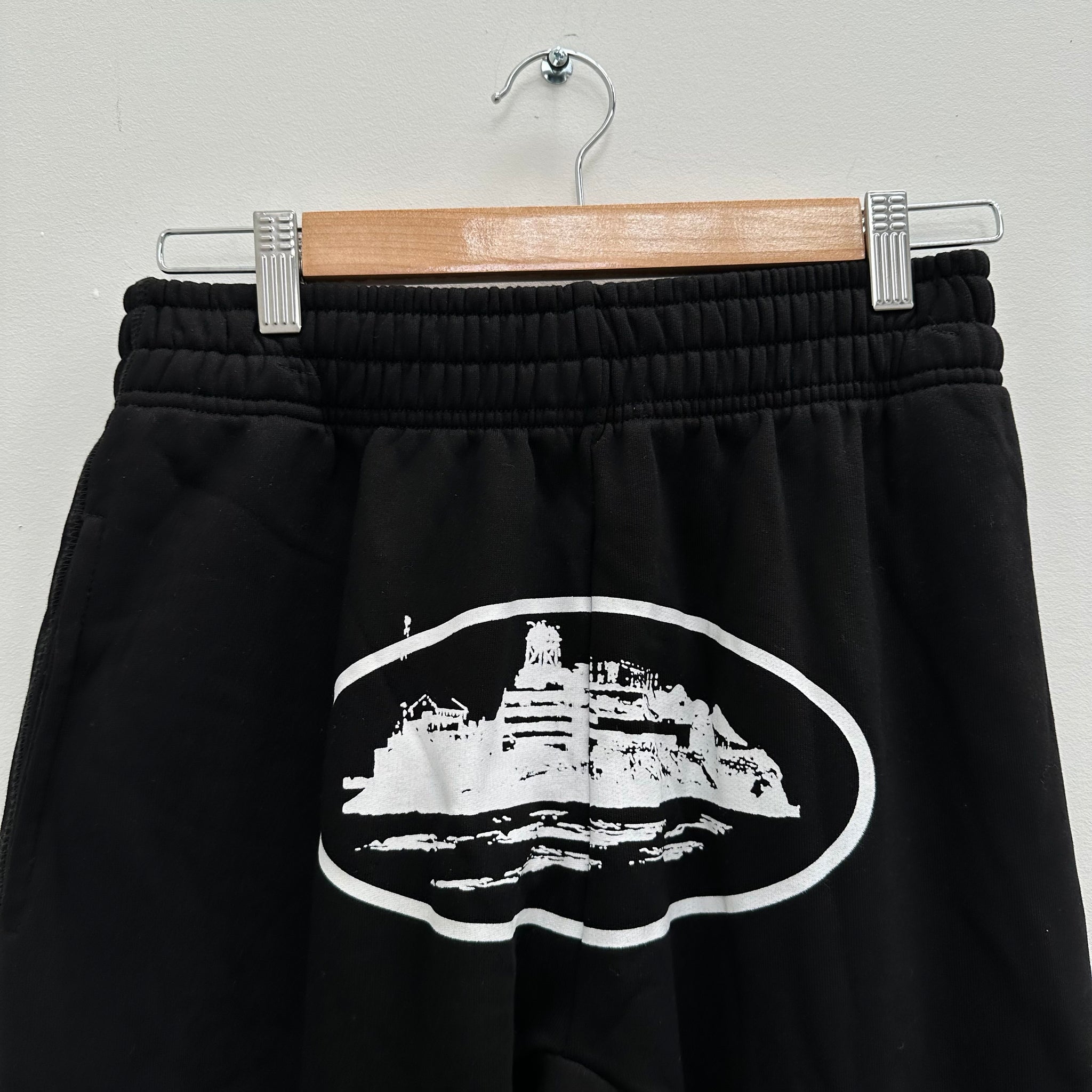 Corteiz Alcatraz Sweatpants Black White (Size S)