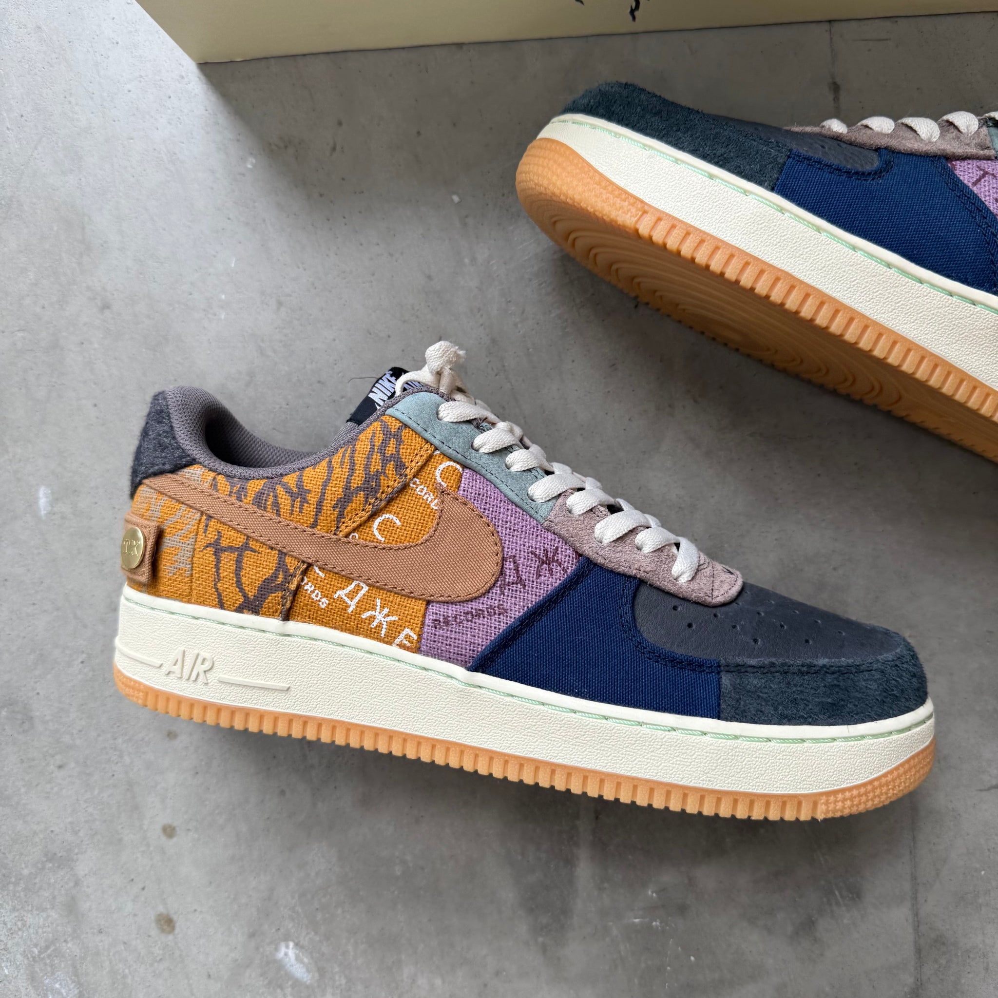 Nike Air Force 1 Travis Scott Cactus Jack (US11)