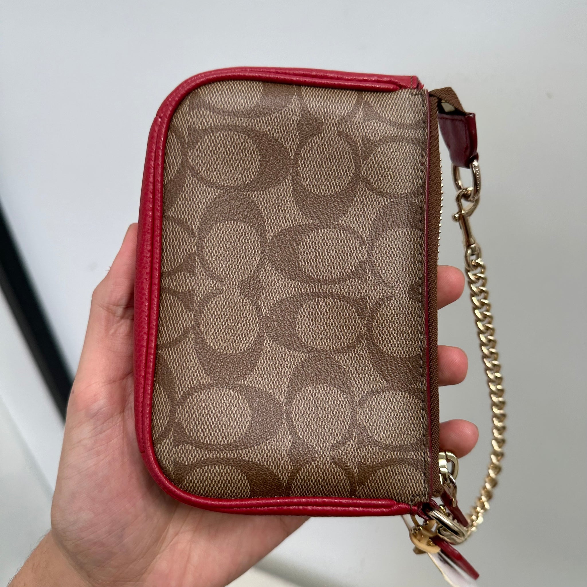 Coach Signature Pochette Shoulder Bag Beige/Red