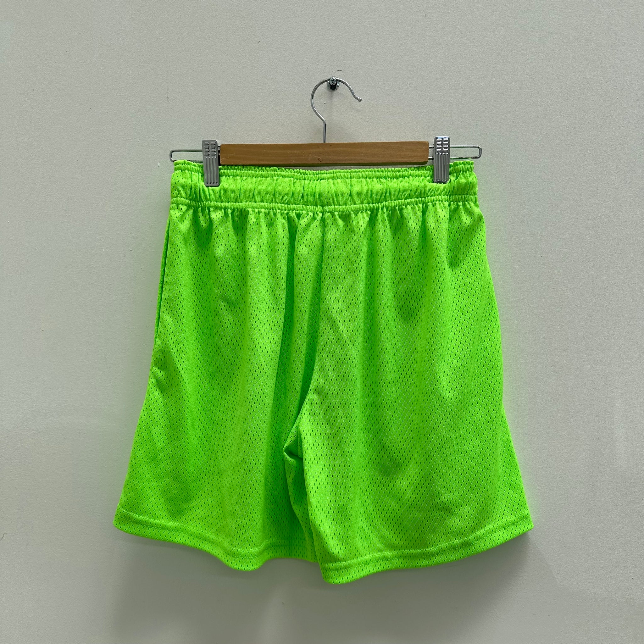 Eric Emanuel Basic Green Shorts (Size Small)