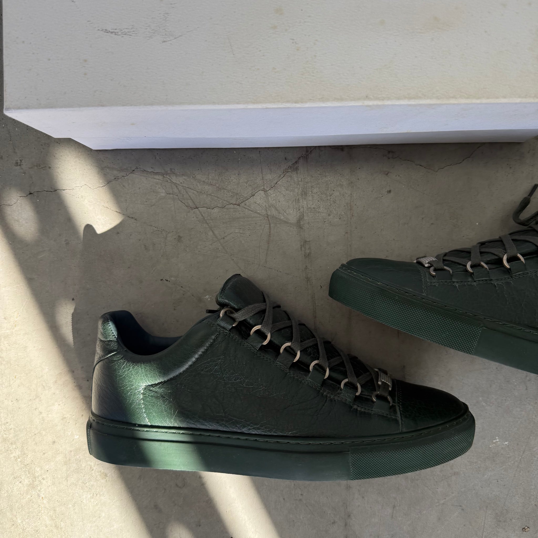 Balenciaga Arena Leather Low Sneaker Dark Green (EU41/US8)