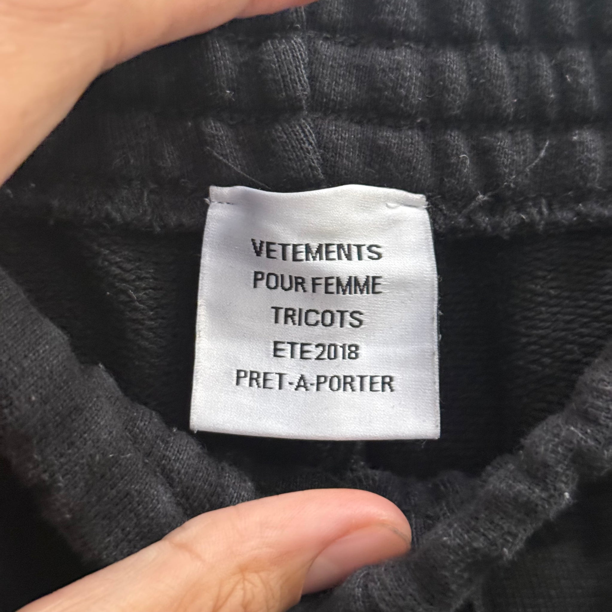Vetements Long Tape Detail S/S18 Shorts (Size M)