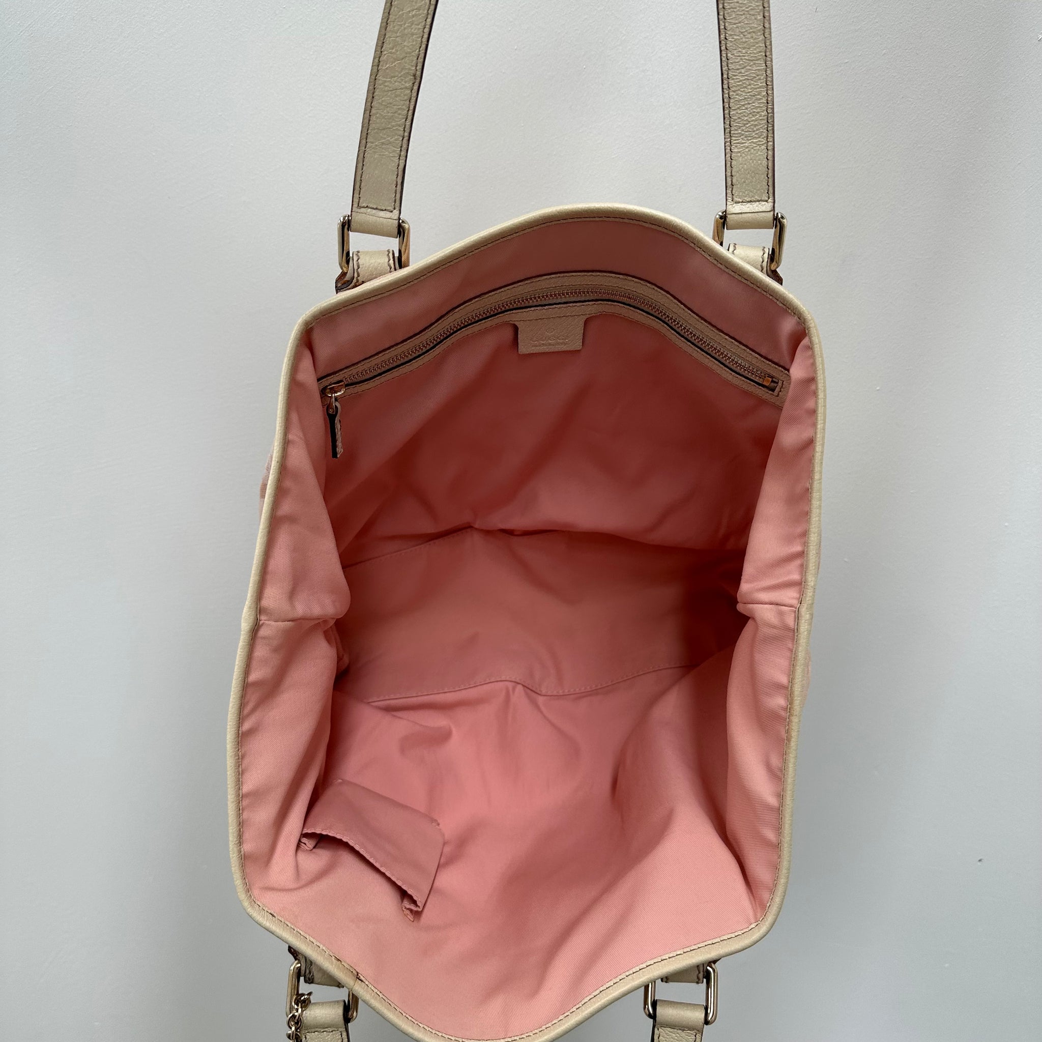 Gucci Stripe Charm Hand Bag Canvas Pink