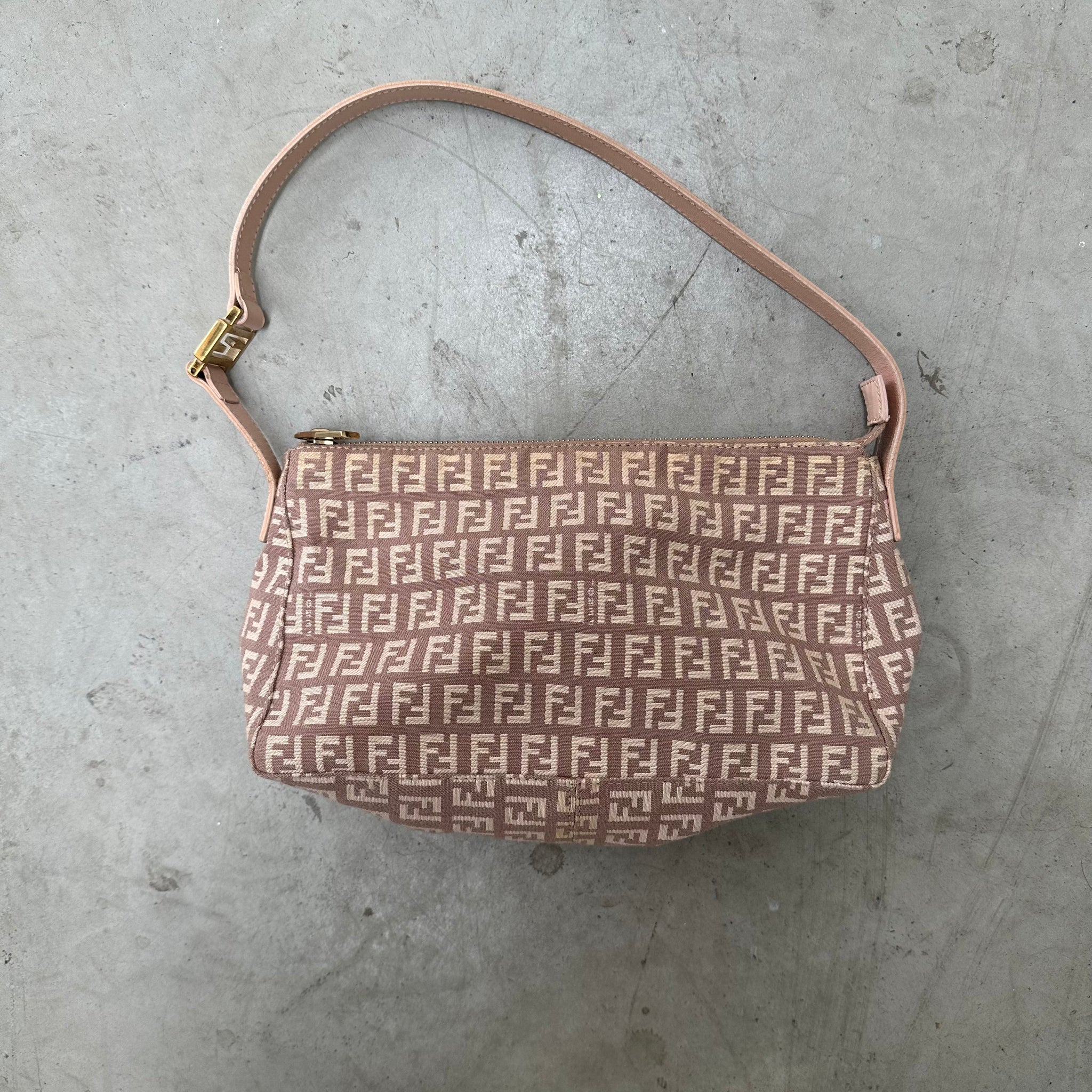 Fendi Pochette Shoulder Bag Pink Canvas