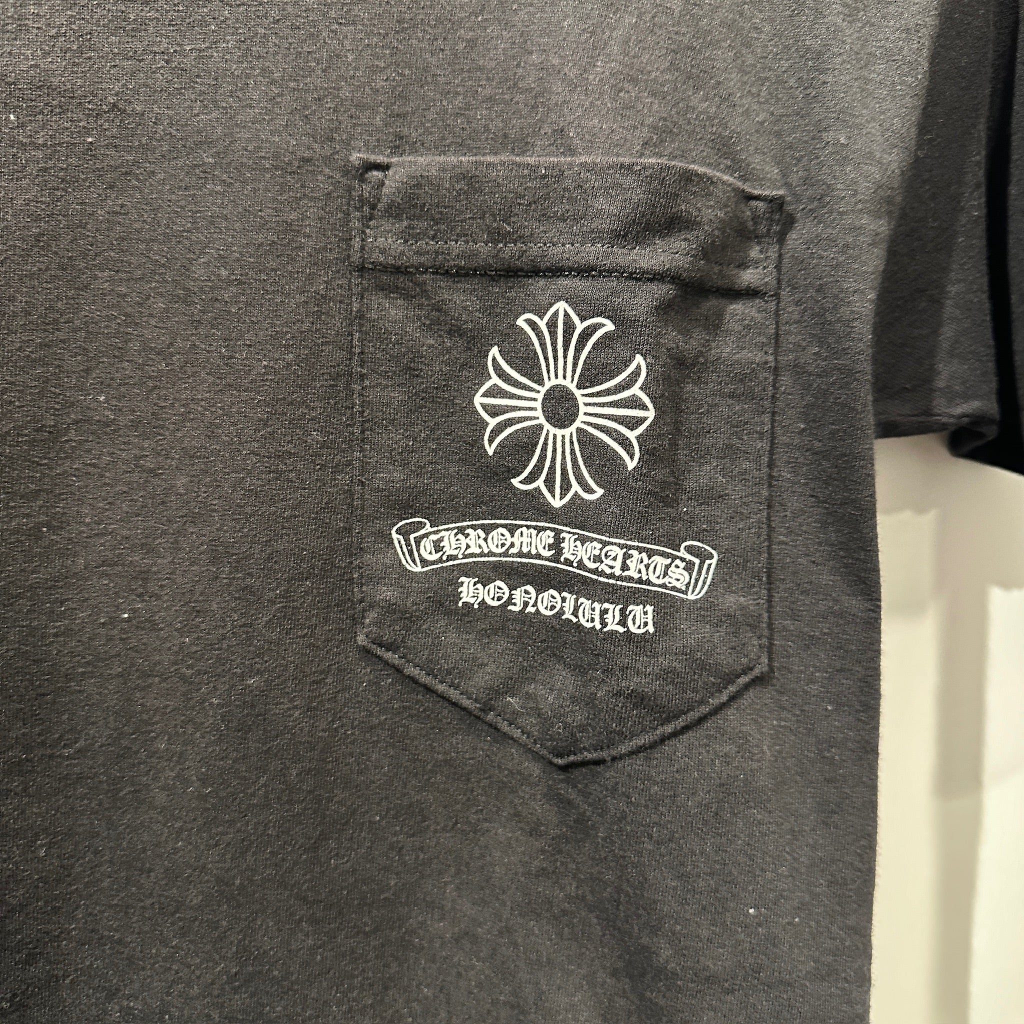 Chrome Hearts Honolulu CH Plus T Shirt (Size S)