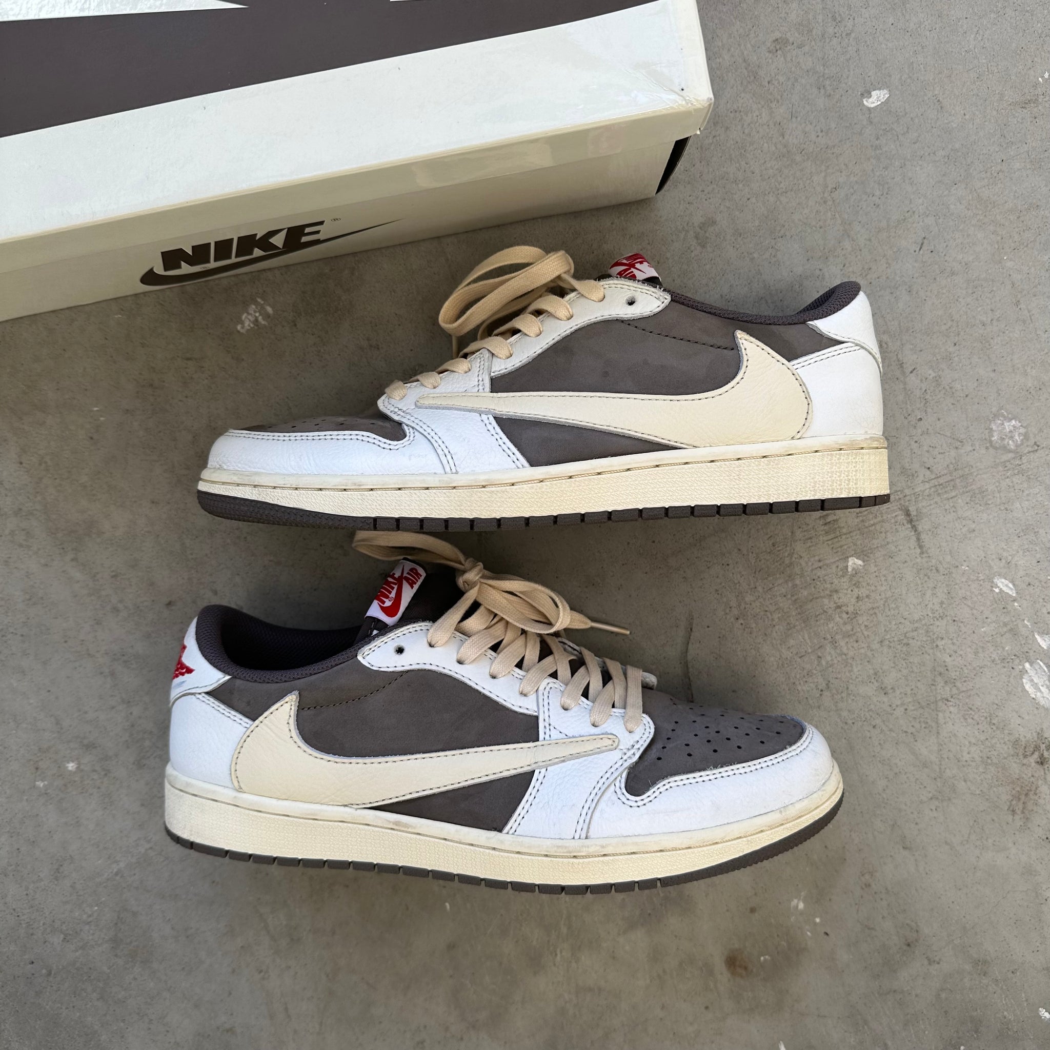 Nike Jordan 1 Retro Low Travis Scott Reverse Mocha US10
