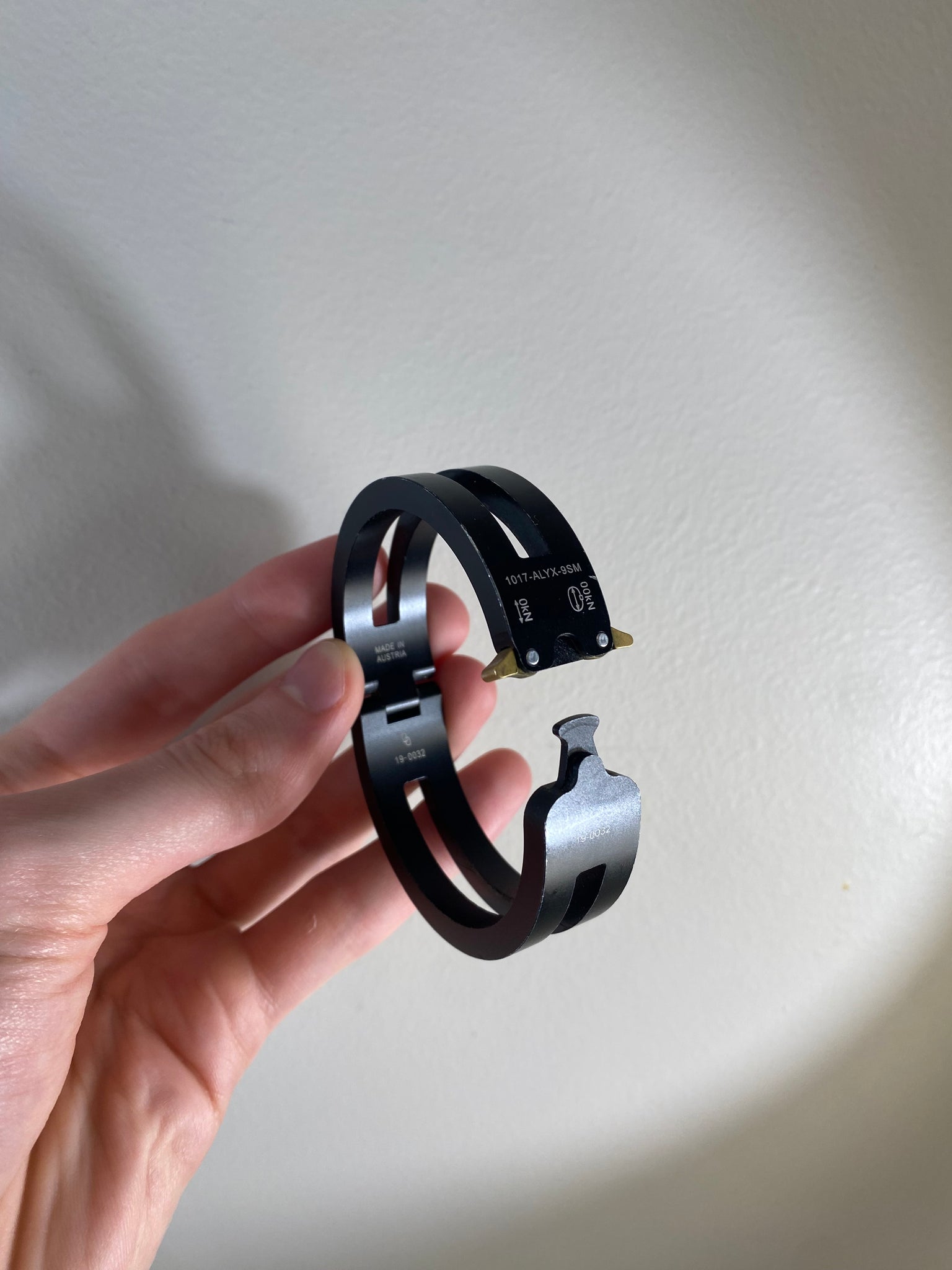 Alyx Metal Buckle Bracelet Black