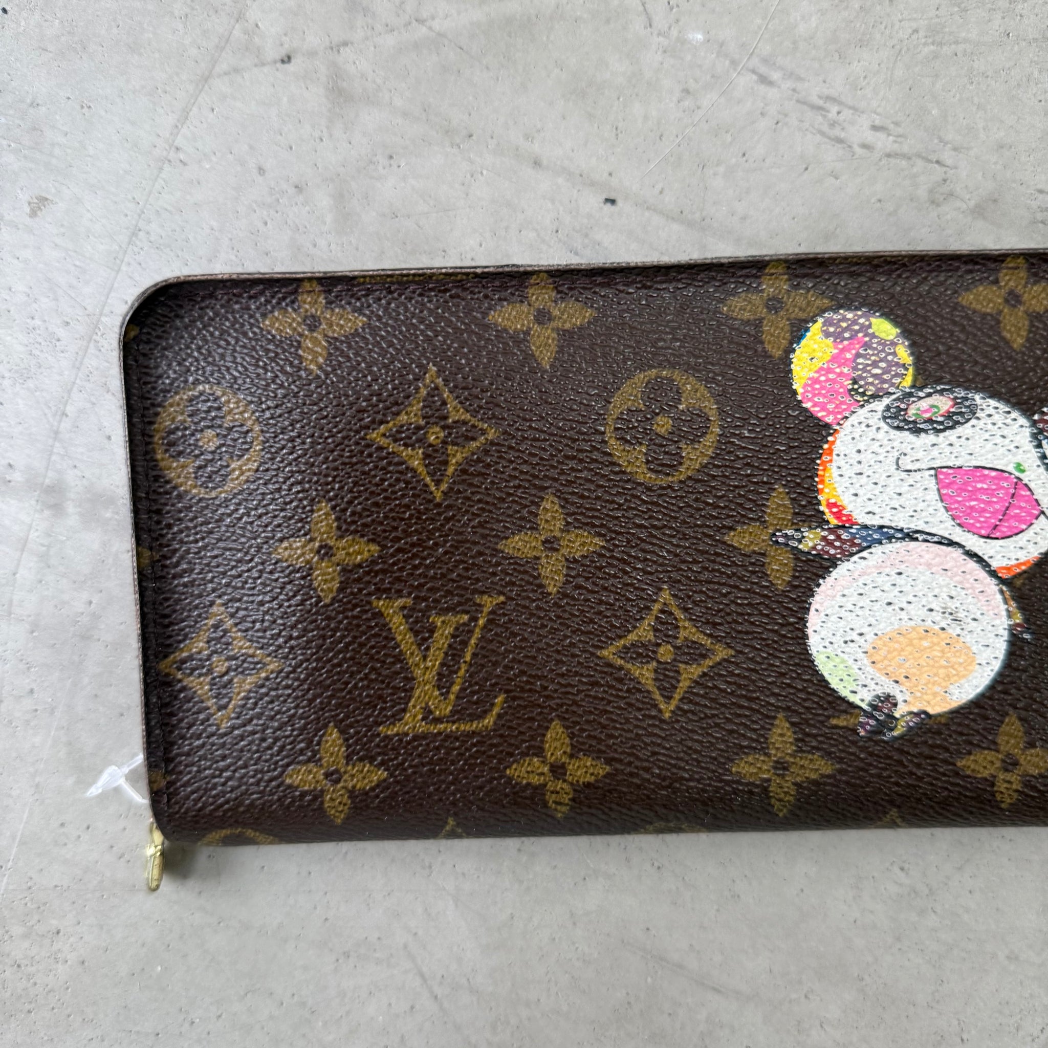 Louis Vuitton Murakami Panda Monogram Zippy Wallet