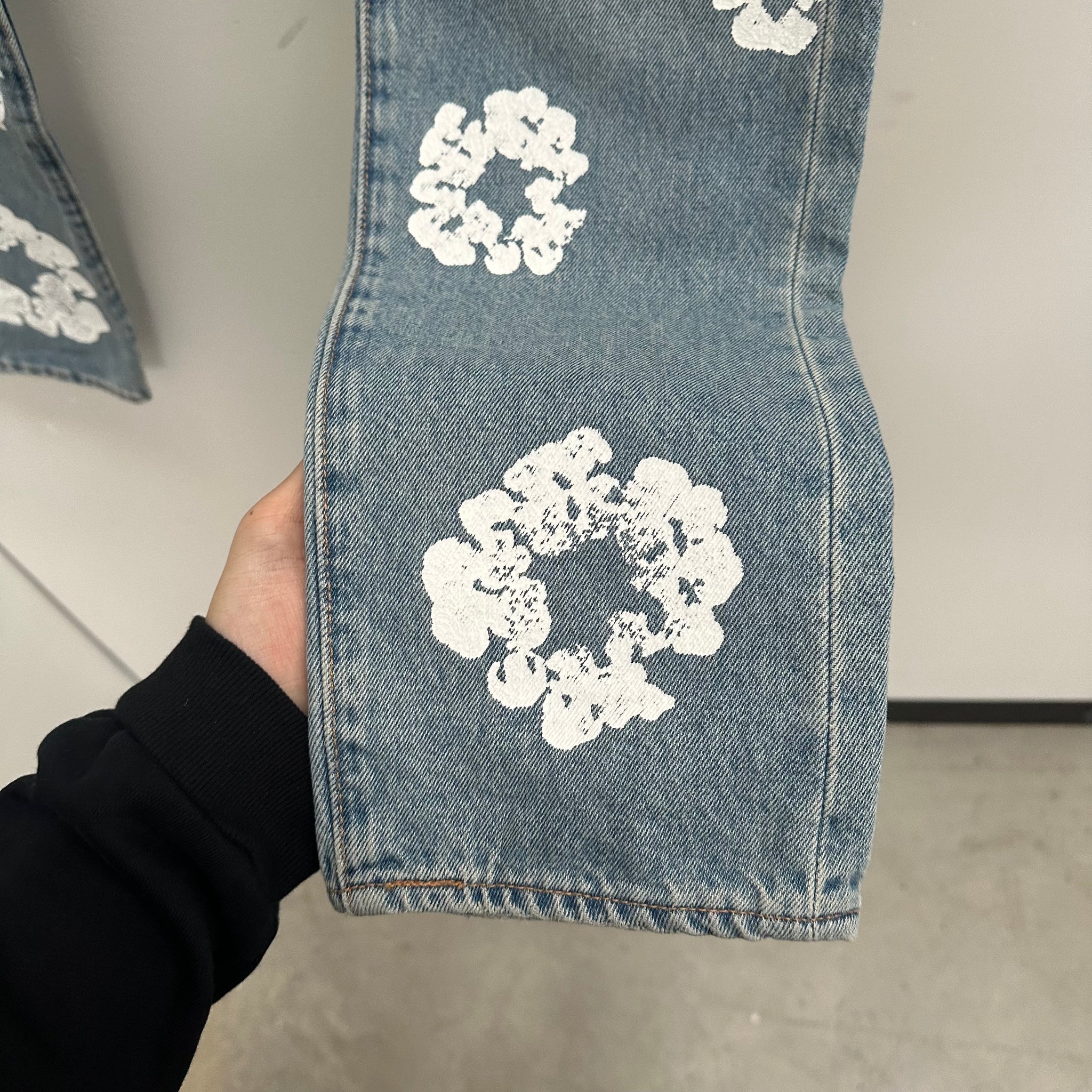 Denim Tears Levi's Cotton Wreath Blue Jeans 30 X 32