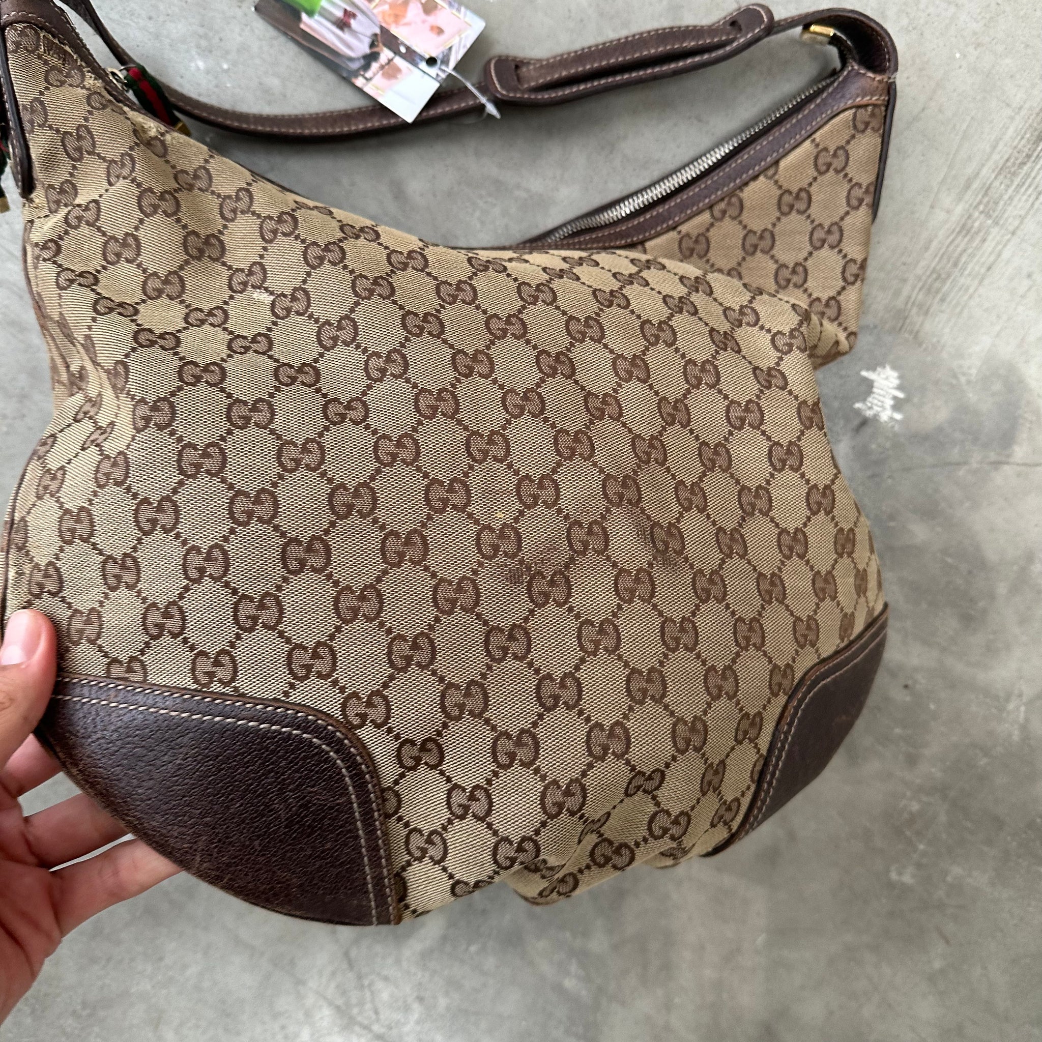 Gucci Bowtie Canvas Shoulder Bag