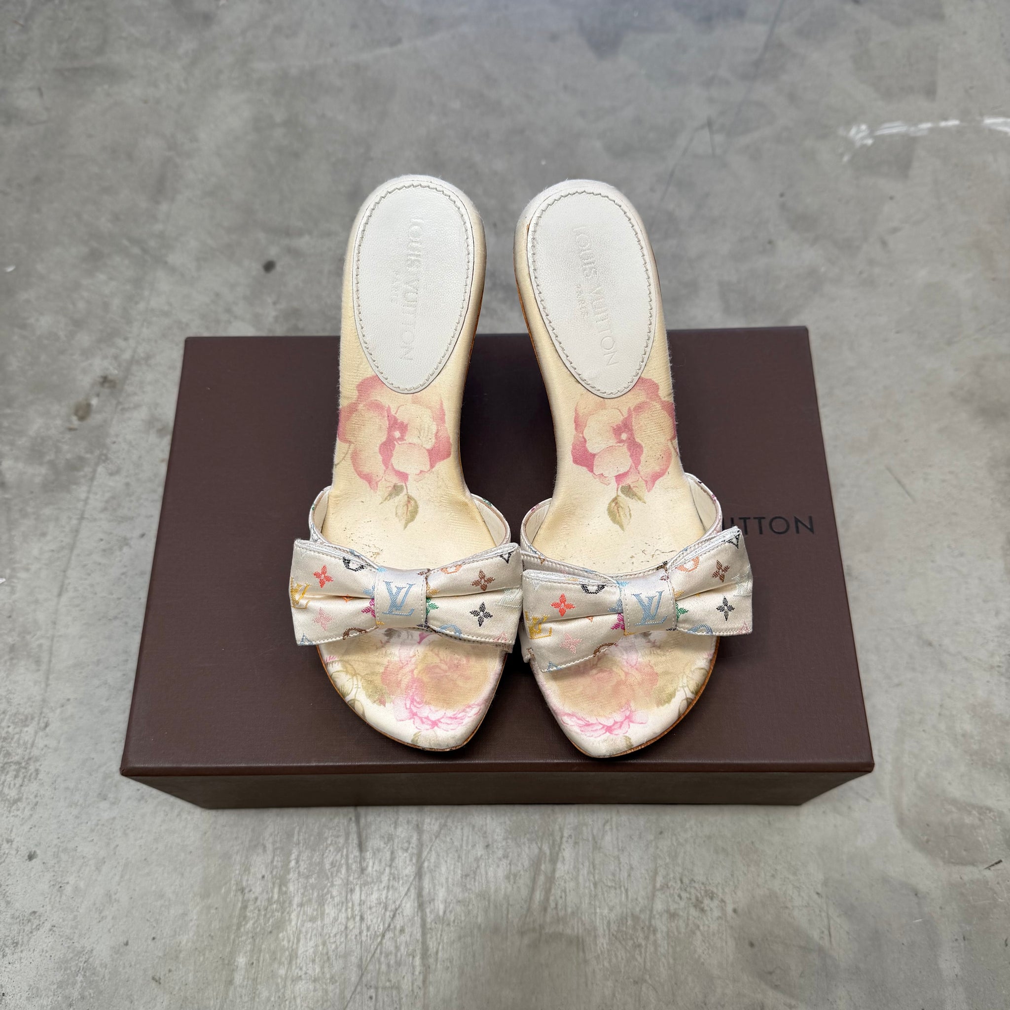 Louis Vuitton Takashi Murakami Satin Multicolour Heels (Size 34.5)