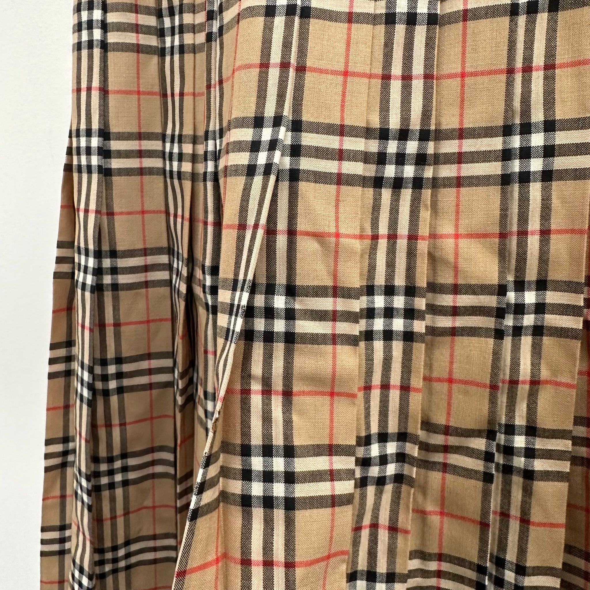 Burberry Vintage Check Print Skirt