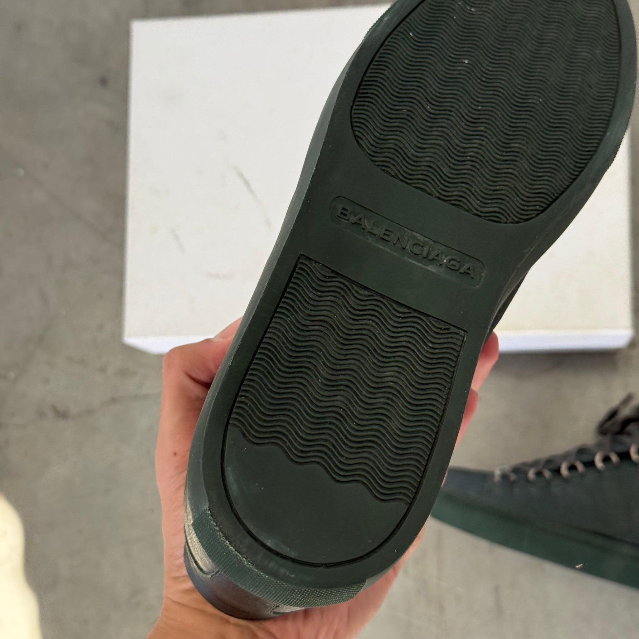 Balenciaga Arena Leather Low Sneaker Dark Green (EU41/US8)