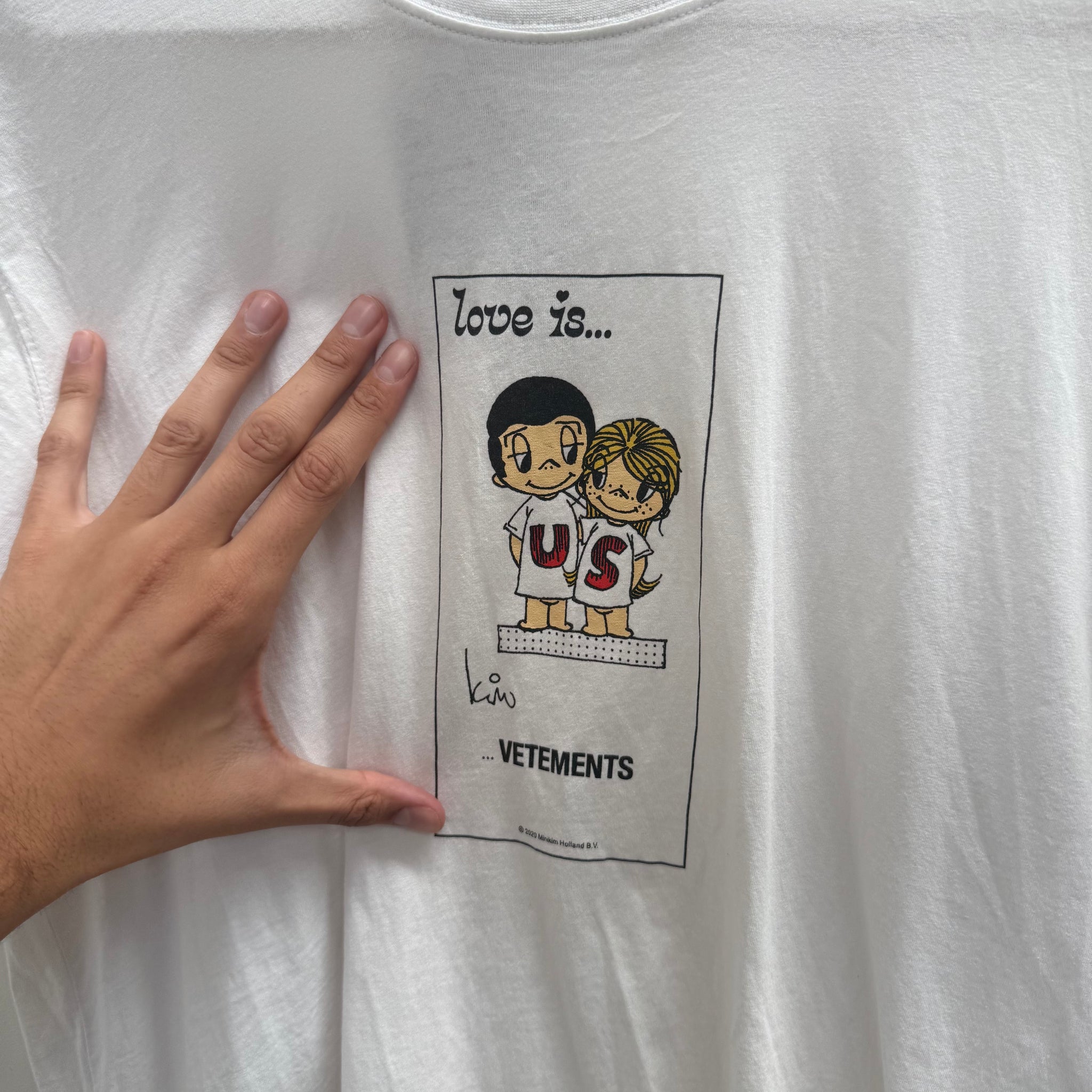 Vetements AW19 "Love Is" Logo T Shirt (Size L)