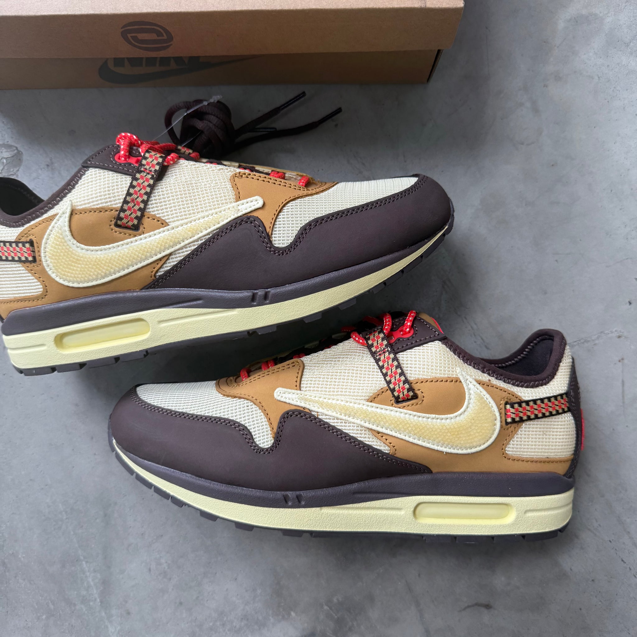 Nike Air Max 1 Travis Scott Cactus Jack Baroque Brown (US10.5)