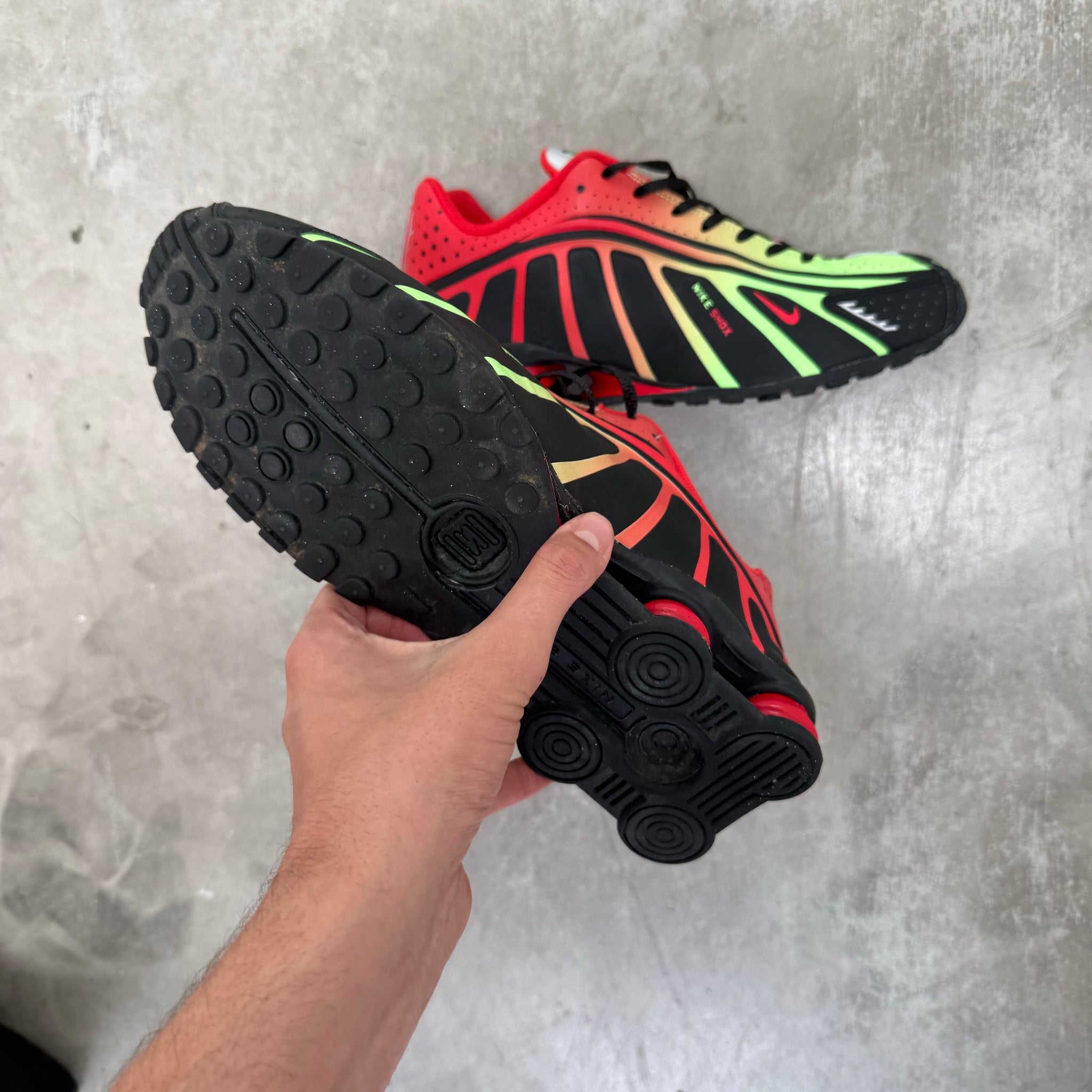 Nike Shox R4 Neymar Jr 'São Paulo Markets' US11