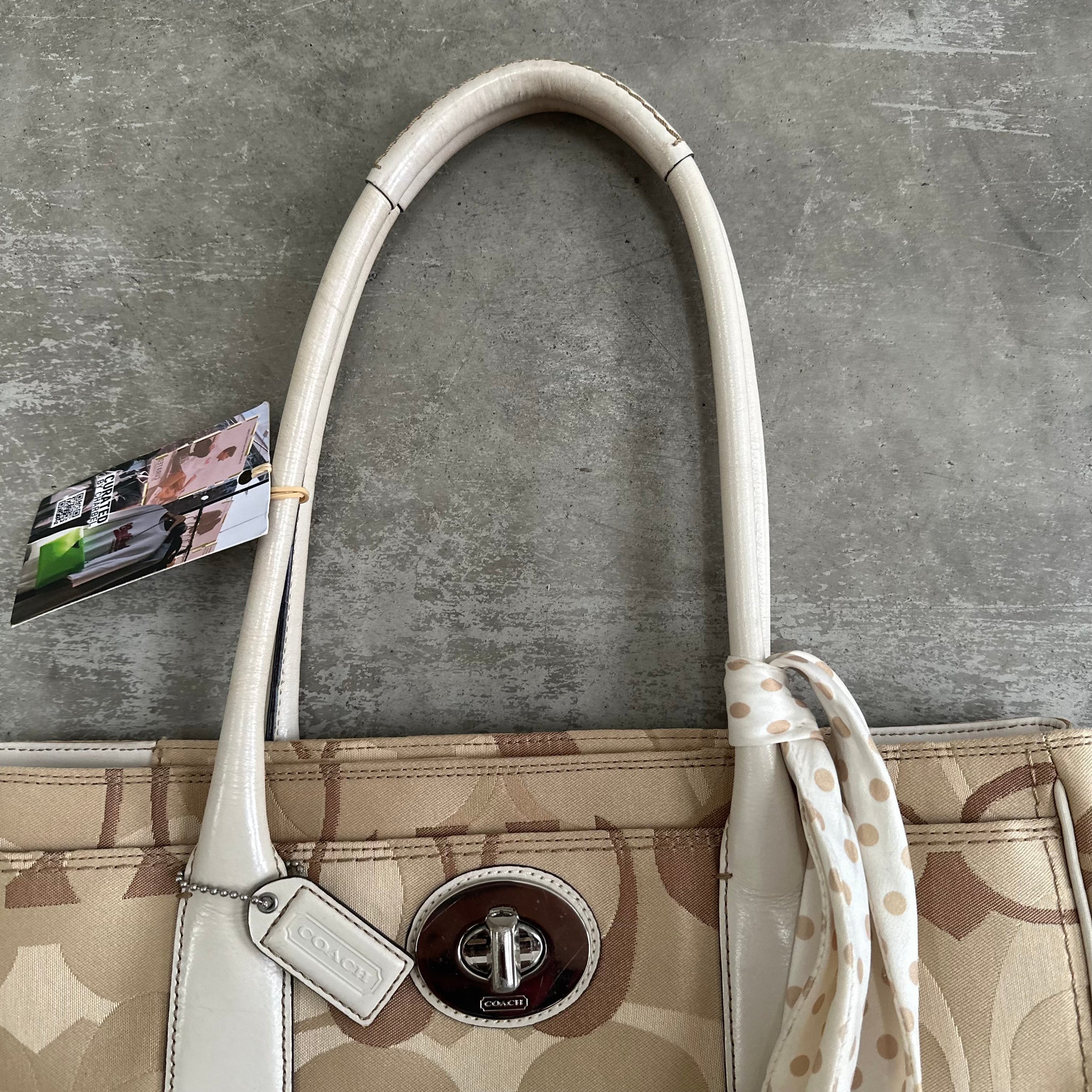 Coach Hampton Madeline Signature Handbag