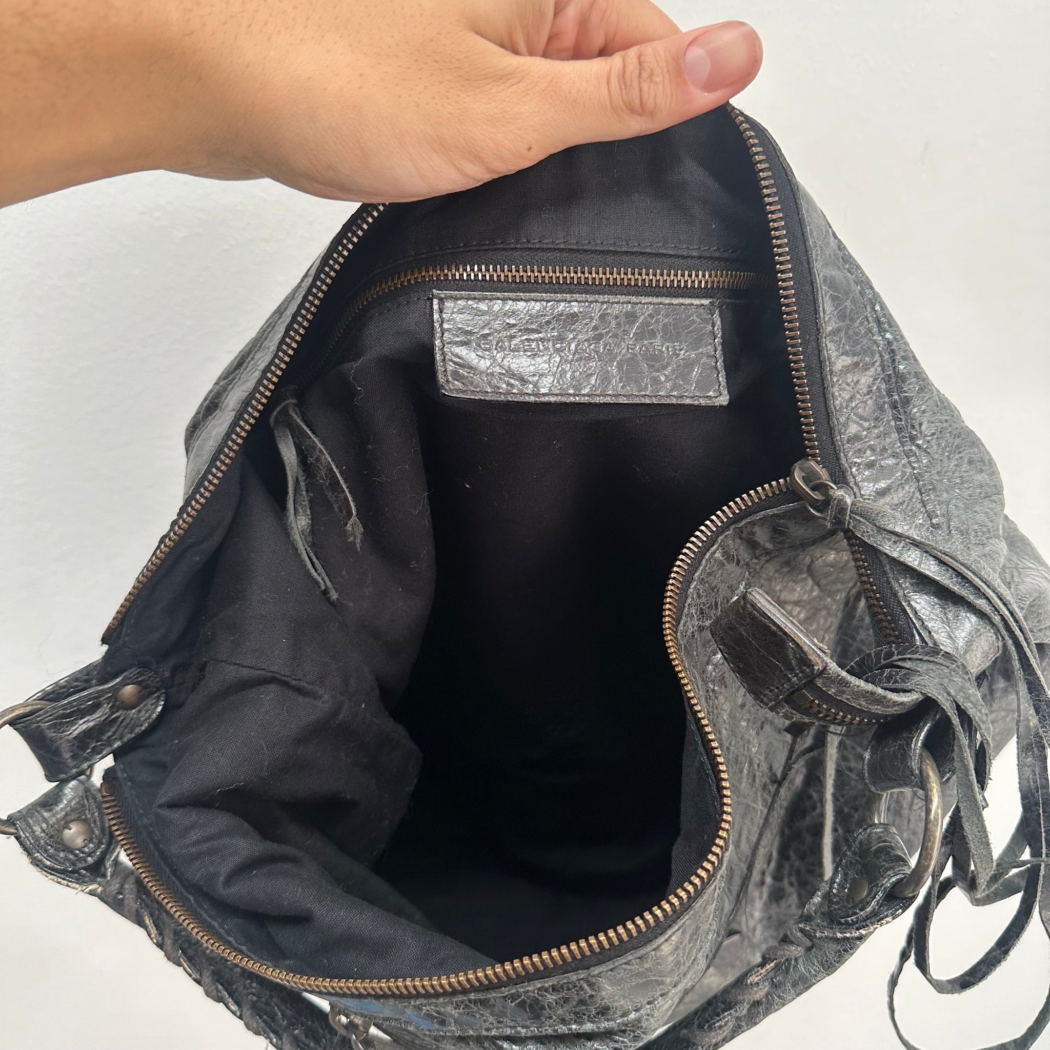 Balenciaga The Day Editors Shoulder Bag Black