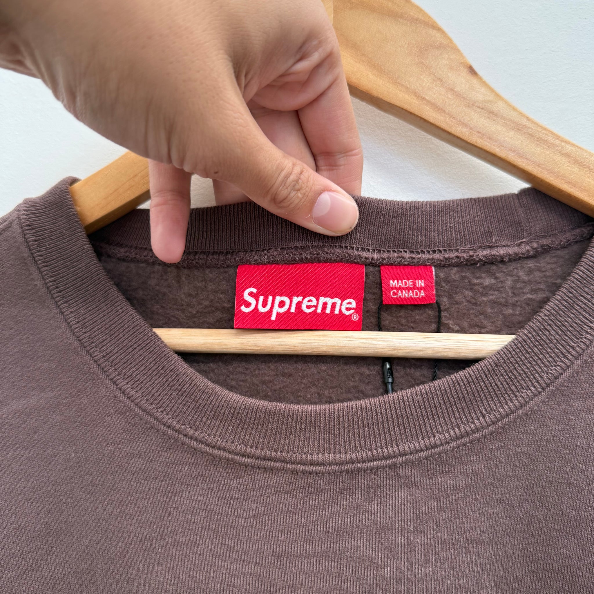 Supreme FW22 Box Logo Crewneck Brown (Size XL)