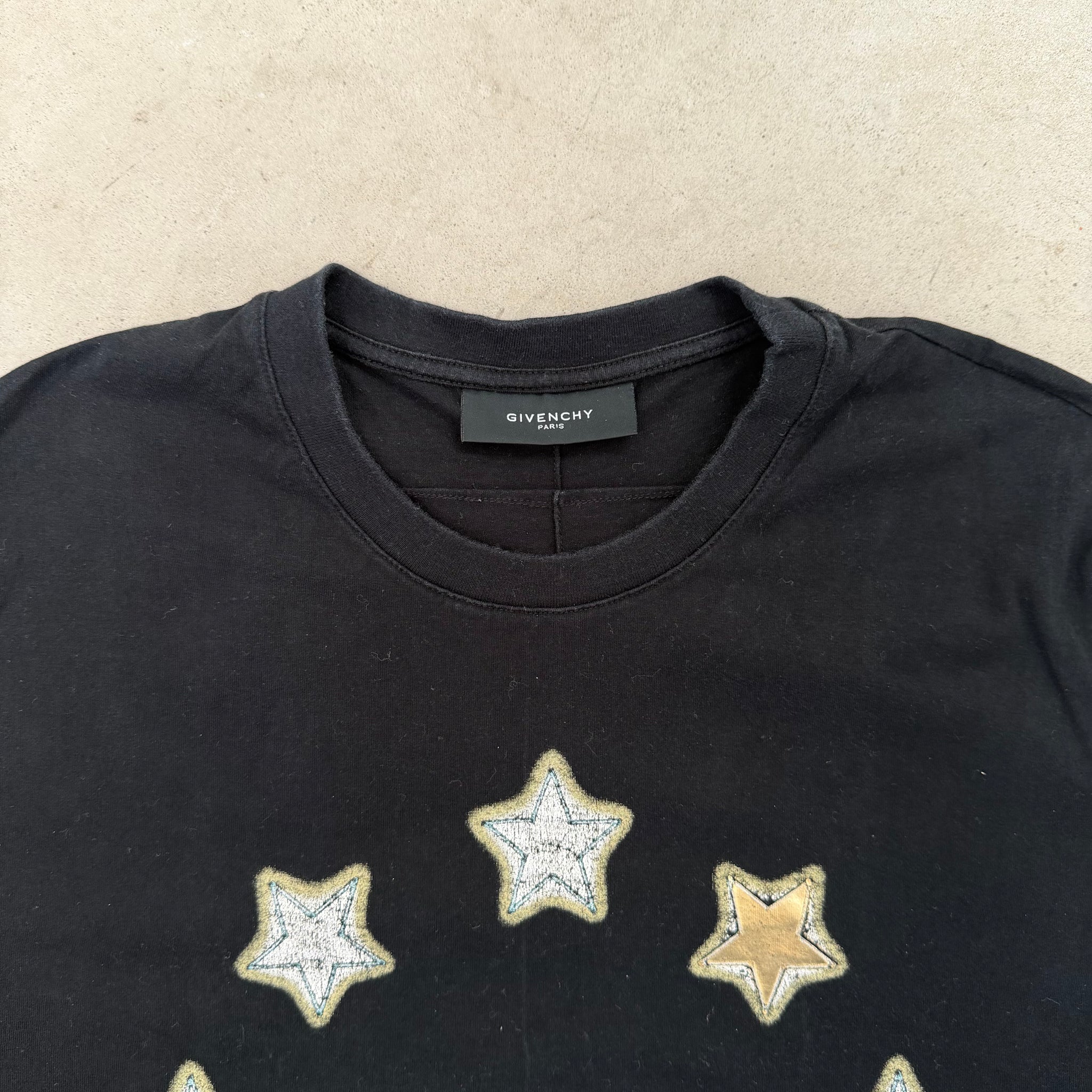 Givenchy All Over Star Print T Shirt Black (Size L)
