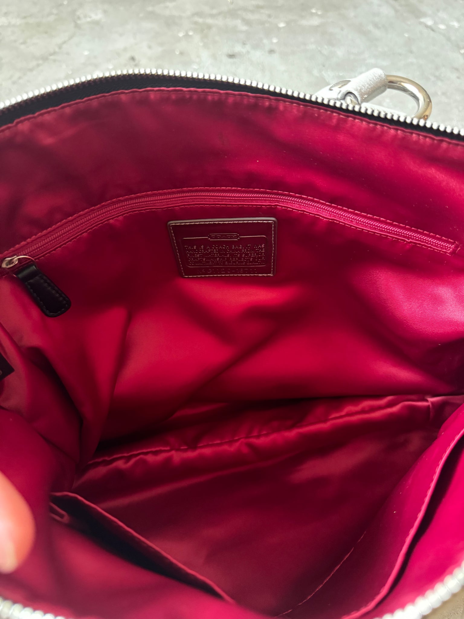 Coach Poppy Signature Red Heart Tote Bag Black/Silver