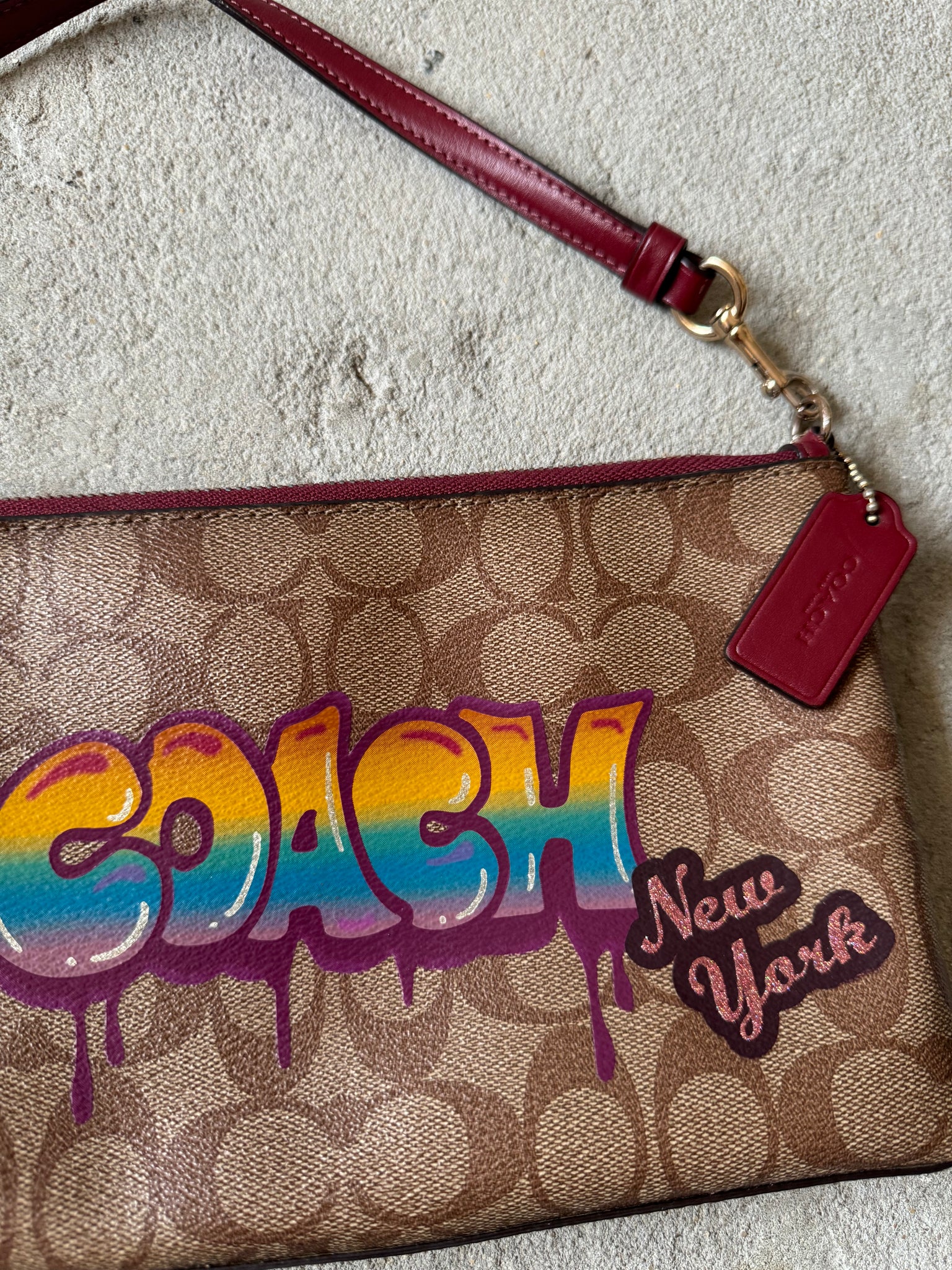 Coach Signature Canvas Graffiti ShoulderBag