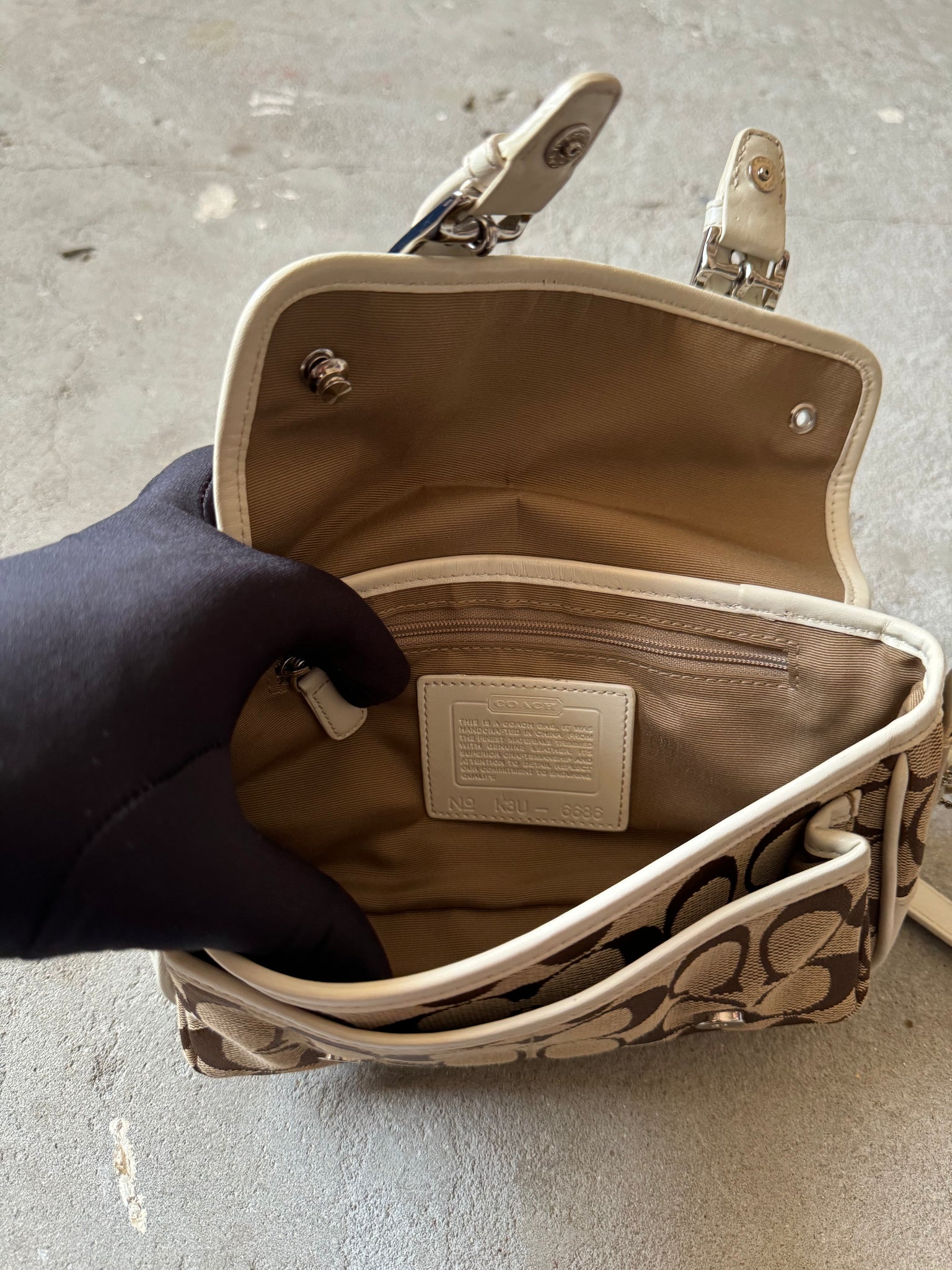 Coach Signature Butterfly Crossbody Bag Beige/White
