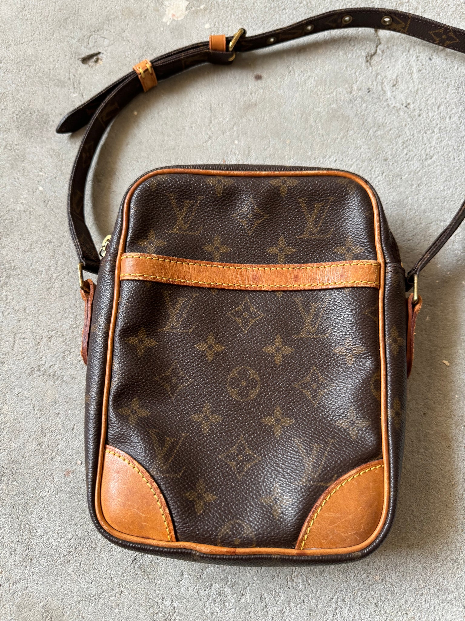Louis Vuitton Monogram Amazon Shoulder Bag Brown