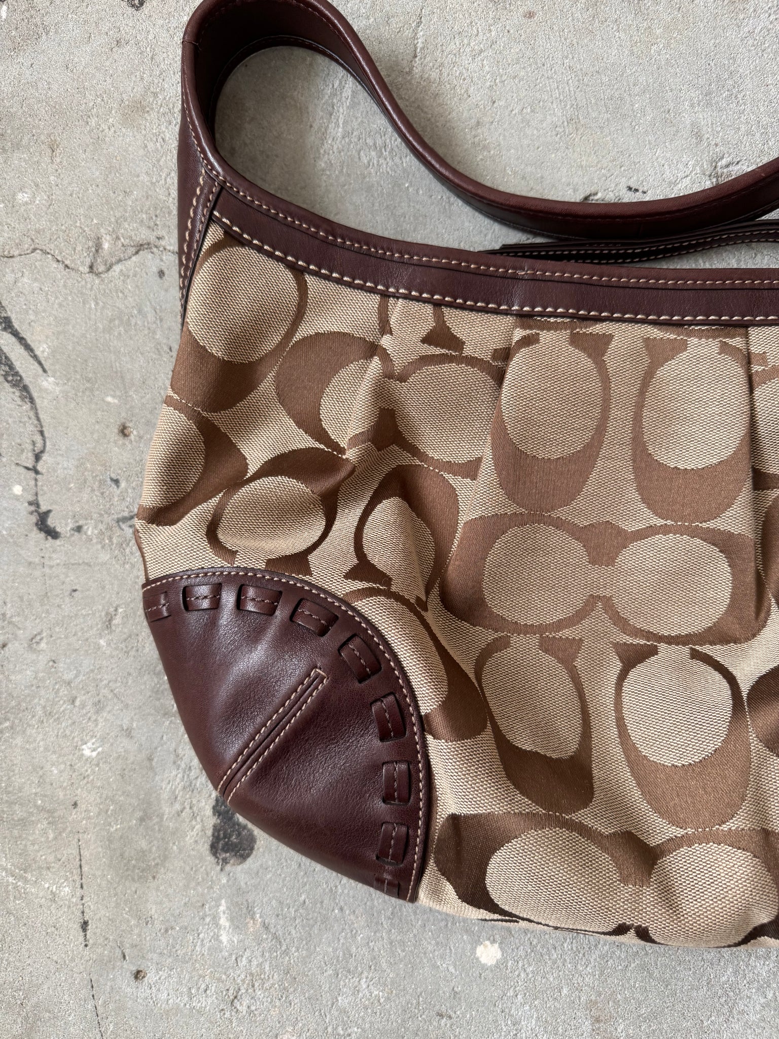 Coach Signature Hobo Ergo Shoulder Bag Brown/Beige