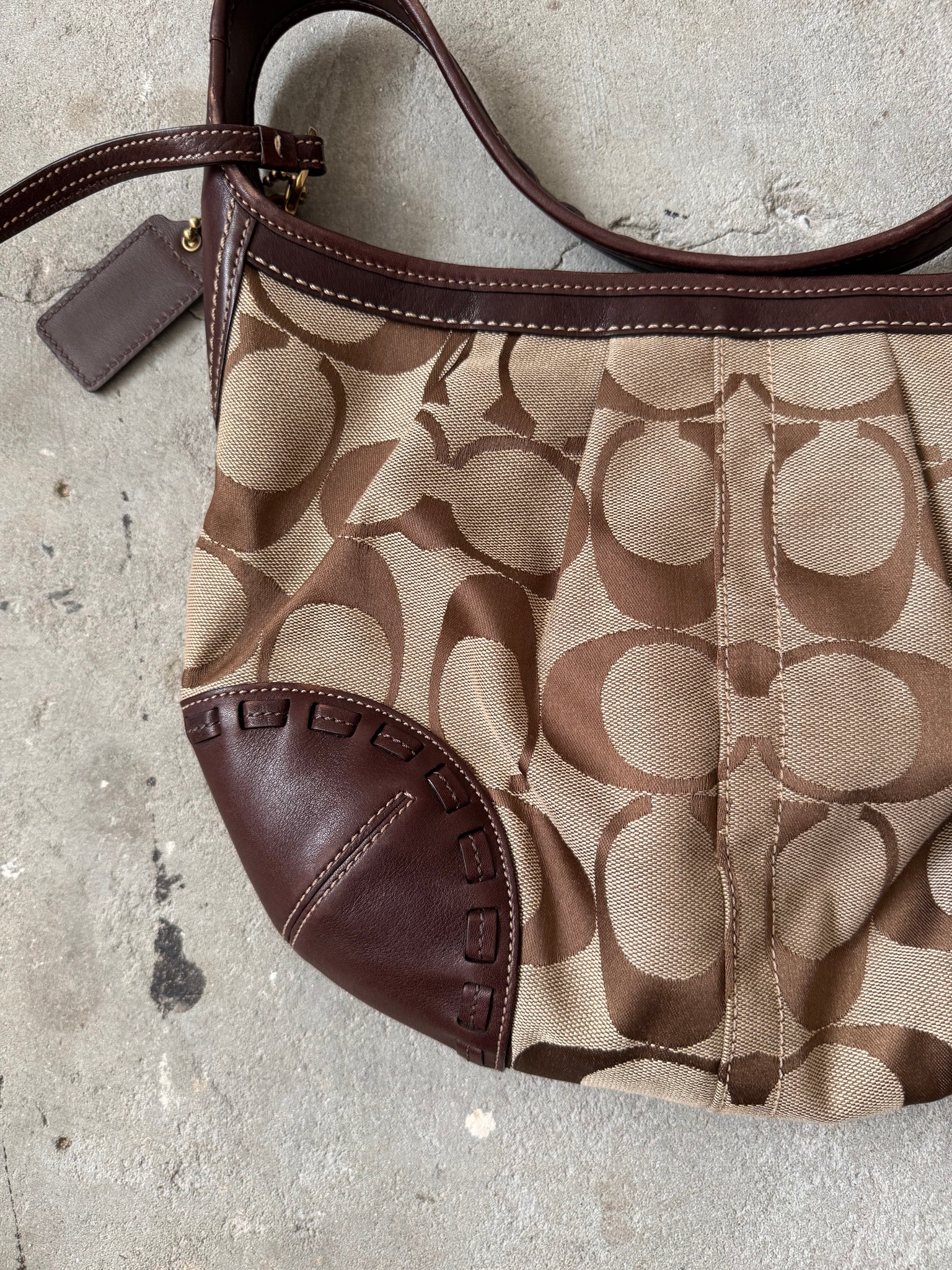 Coach Signature Hobo Ergo Shoulder Bag Brown/Beige