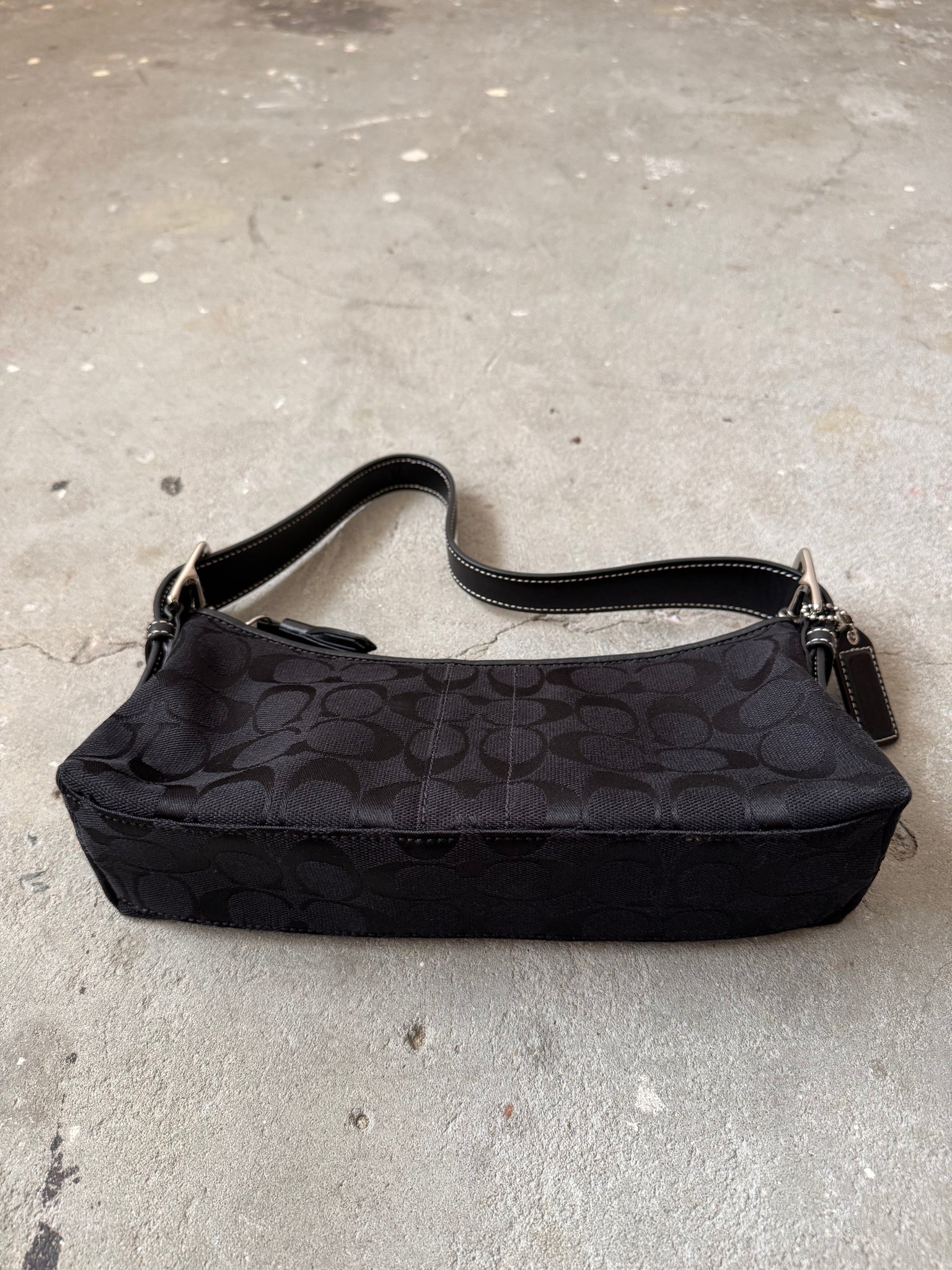 Coach Signature Hampton Baguette Shoulder Bag Black