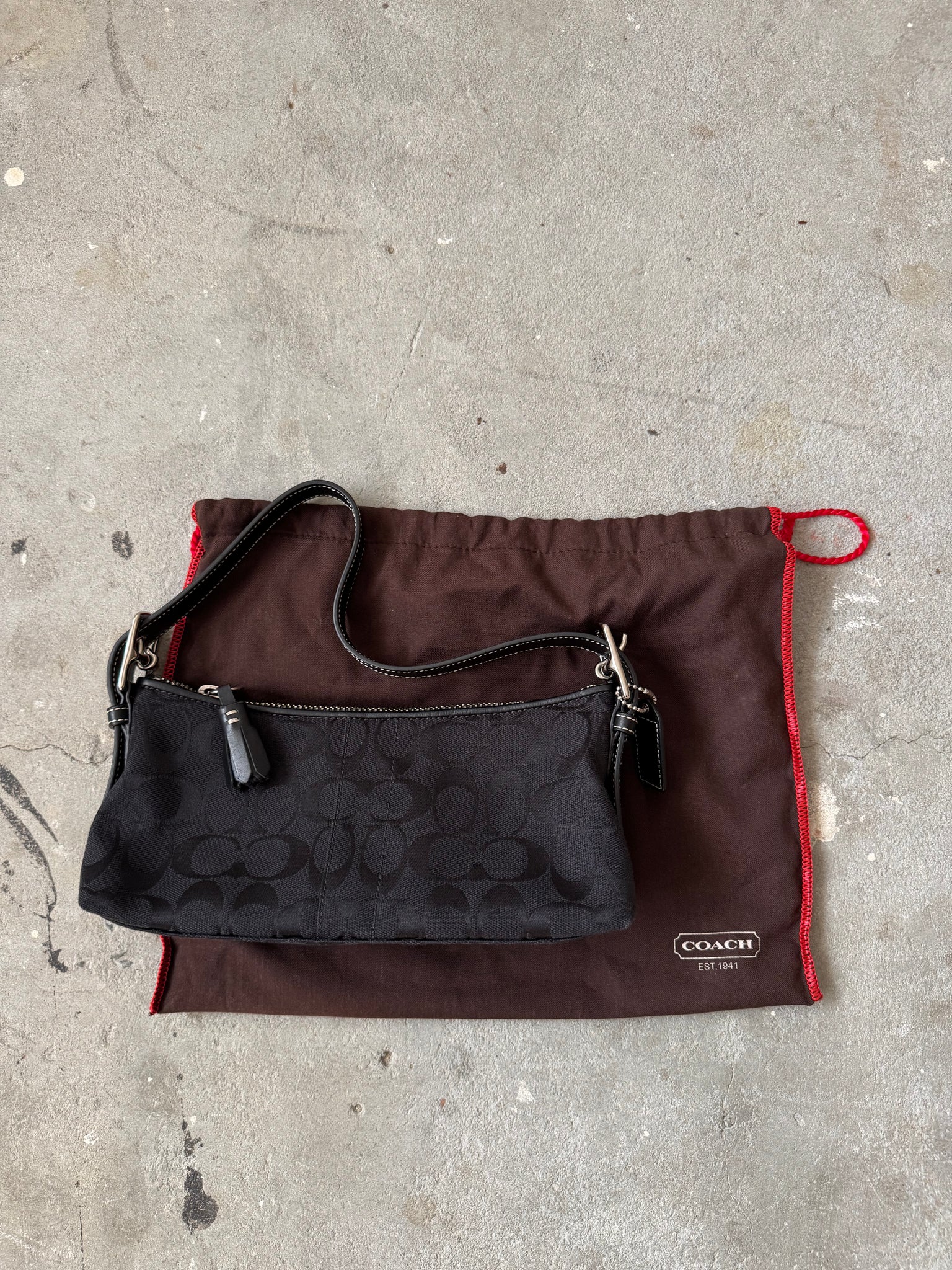 Coach Signature Hampton Baguette Shoulder Bag Black