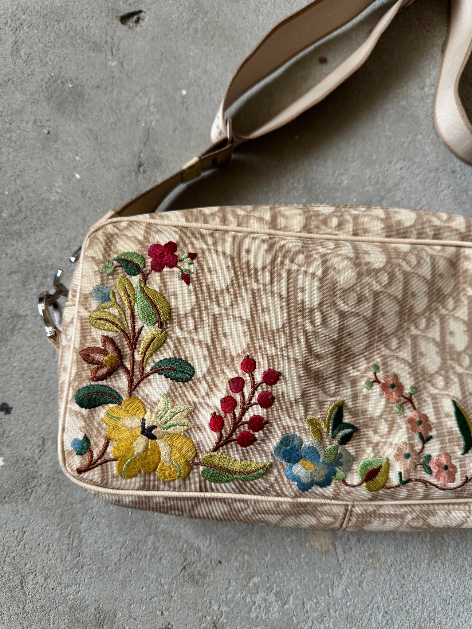 Dior Trotter Oblique Floral Embroidered CrossBody Bag Beige