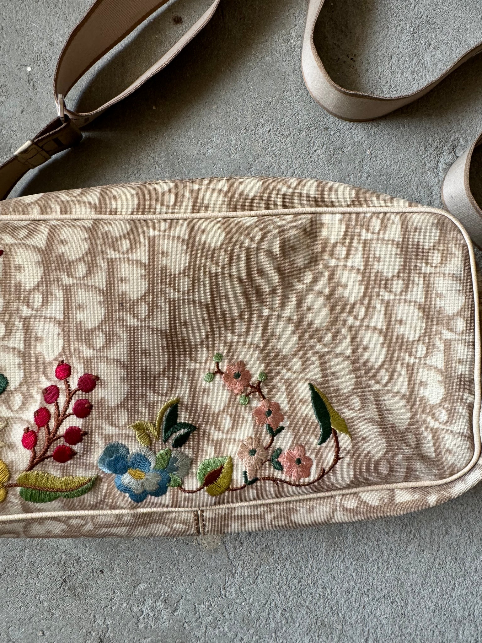 Dior Trotter Oblique Floral Embroidered CrossBody Bag Beige