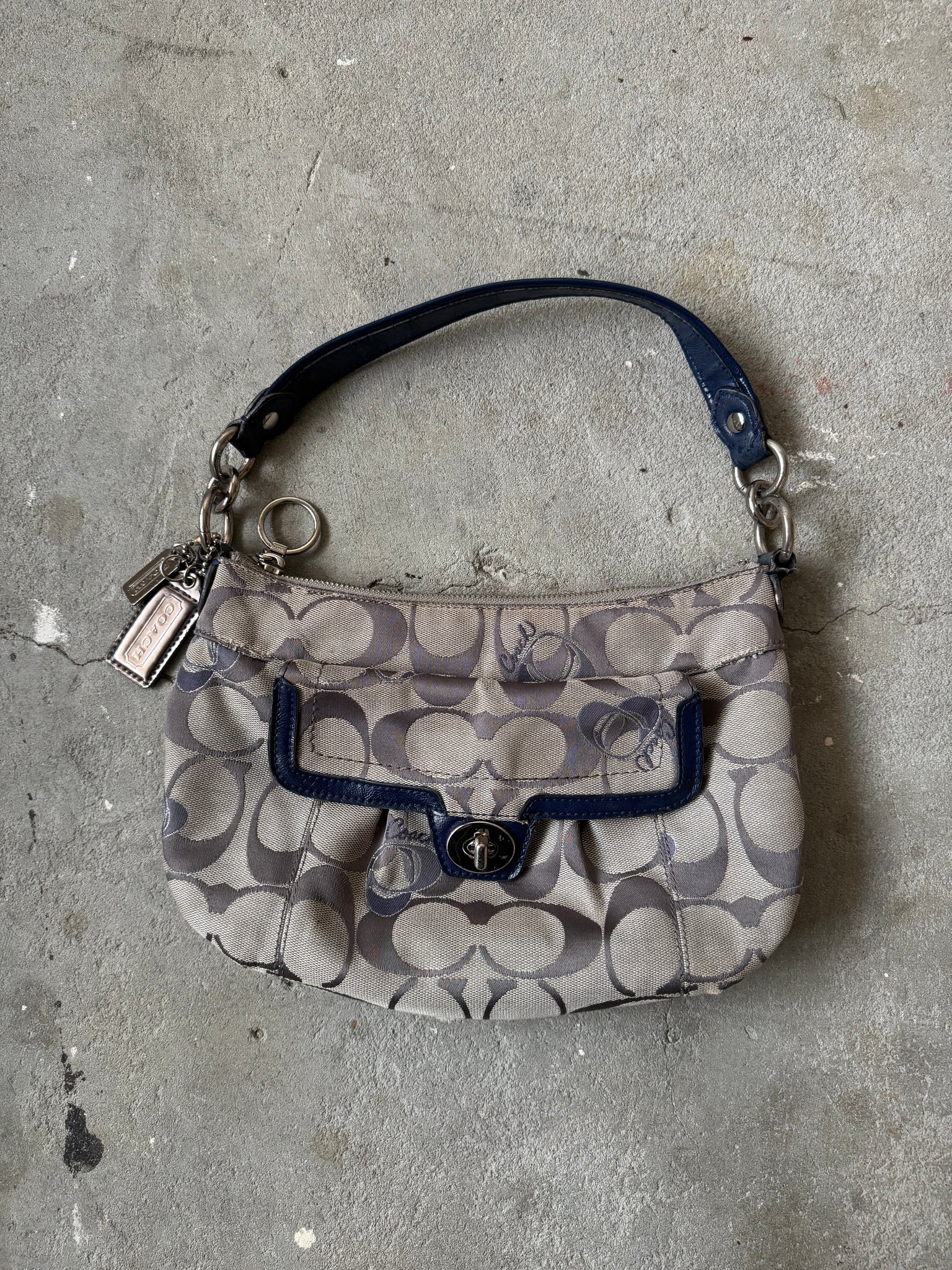 Coach 2Way Signature Embroidered Hearts Shoulder Bag Grey/Blue
