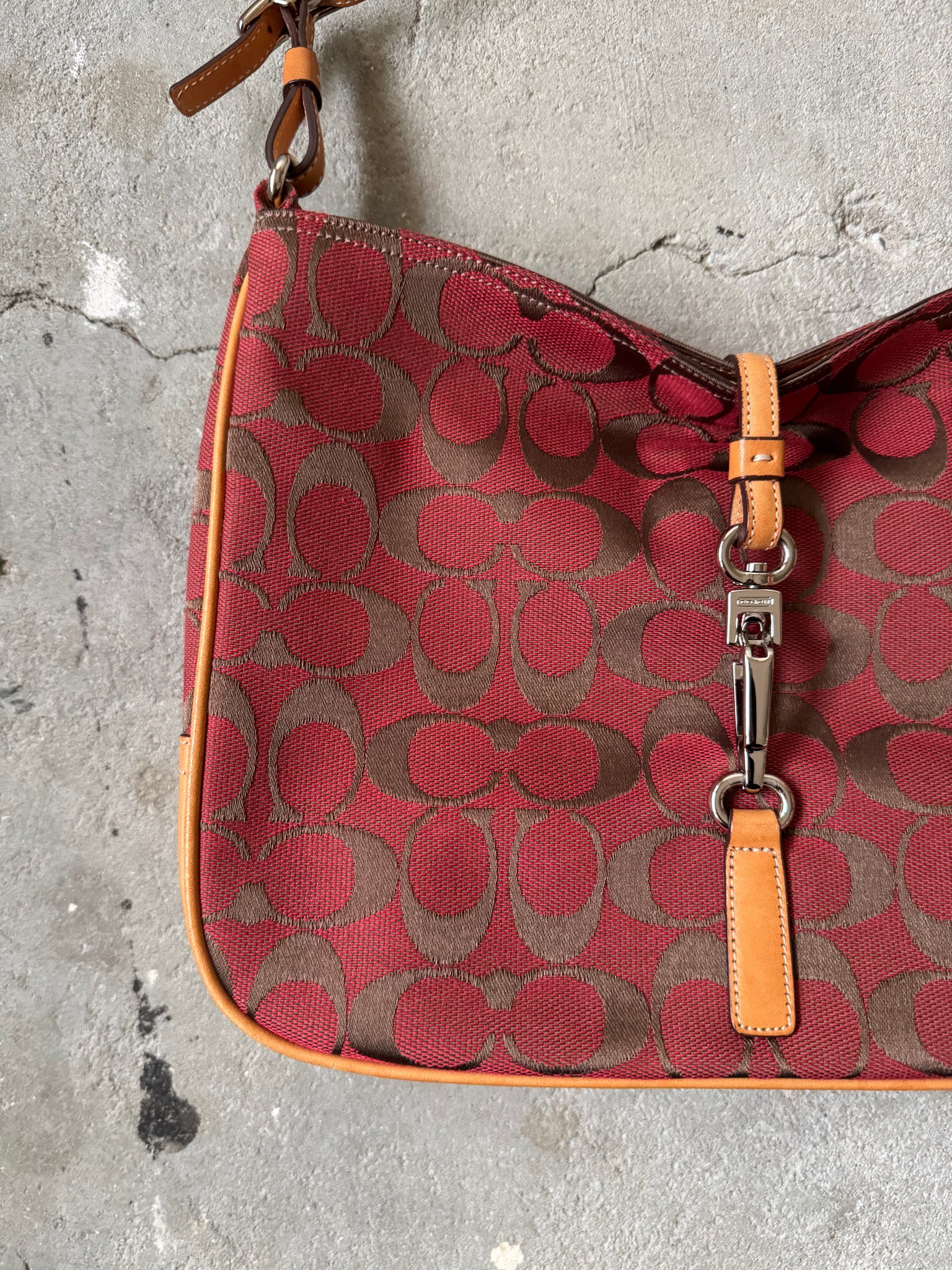 Coach Hobo Signature Clip Canvas Handbag 'Red/Beige'