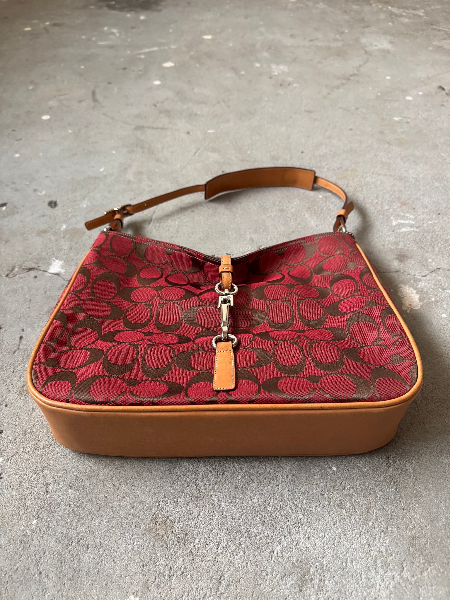 Coach Hobo Signature Clip Canvas Handbag 'Red/Beige'