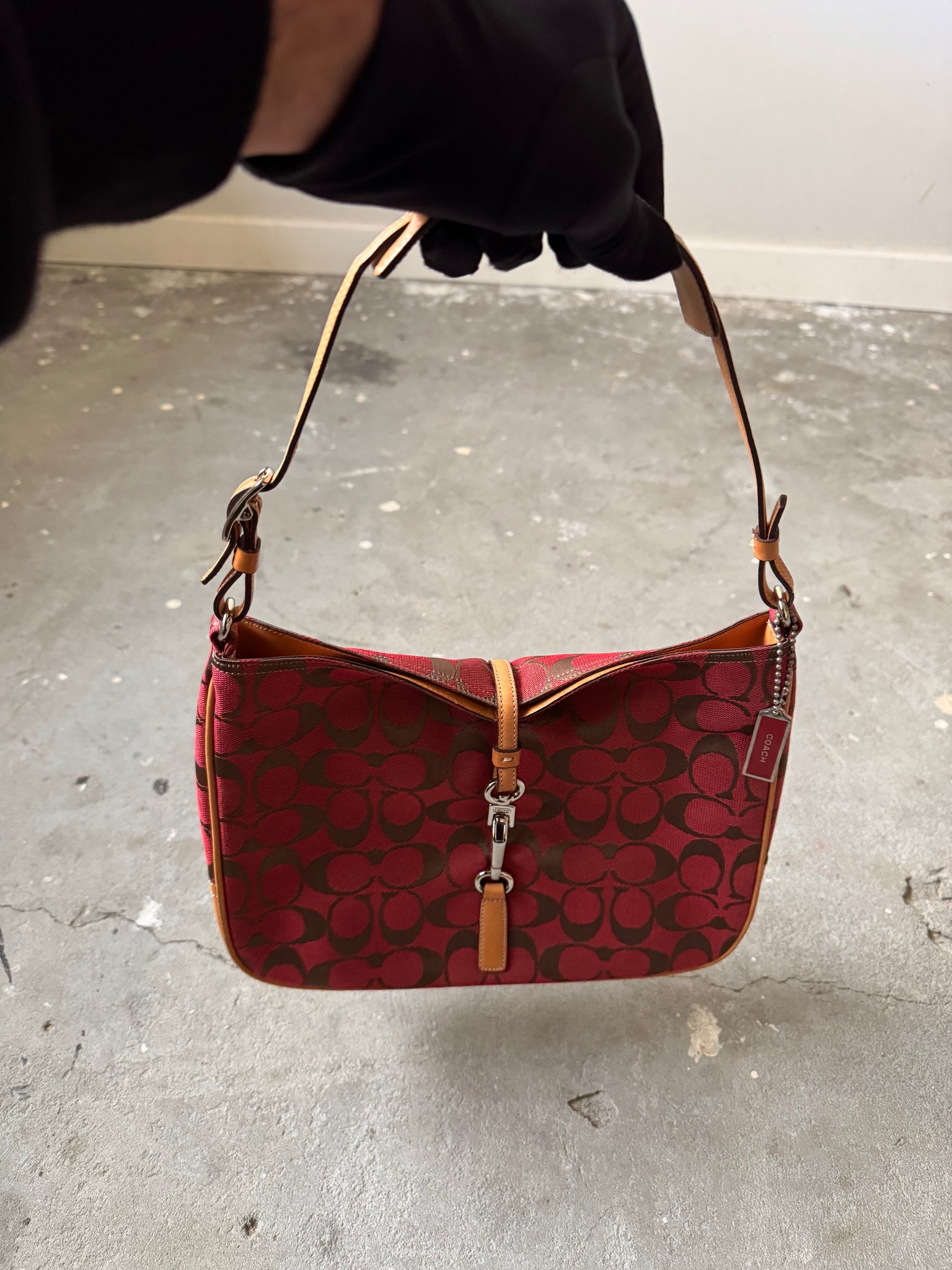 Coach Hobo Signature Clip Canvas Handbag 'Red/Beige'