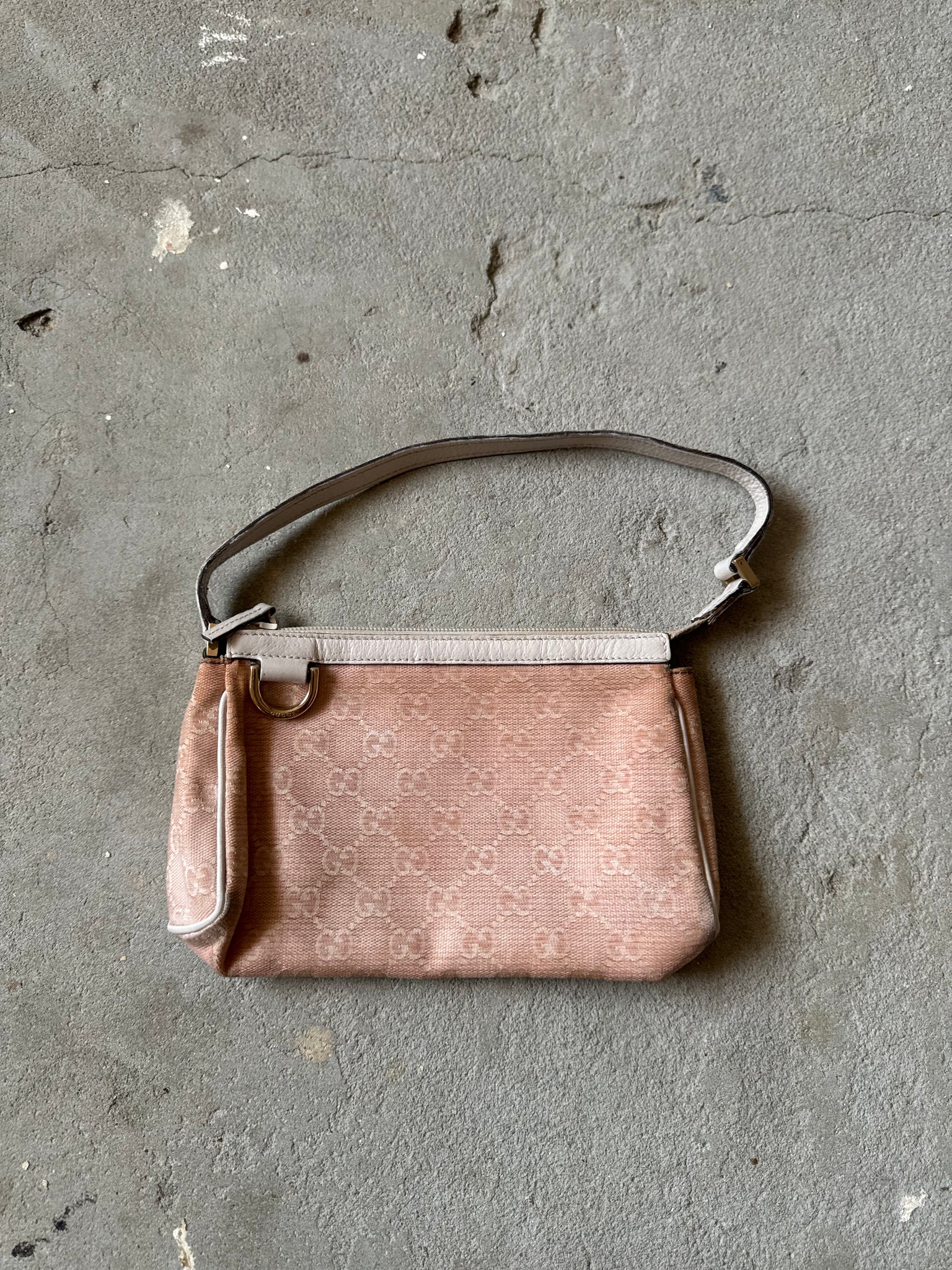 Gucci GG Monogram Shoulder Bag Pink