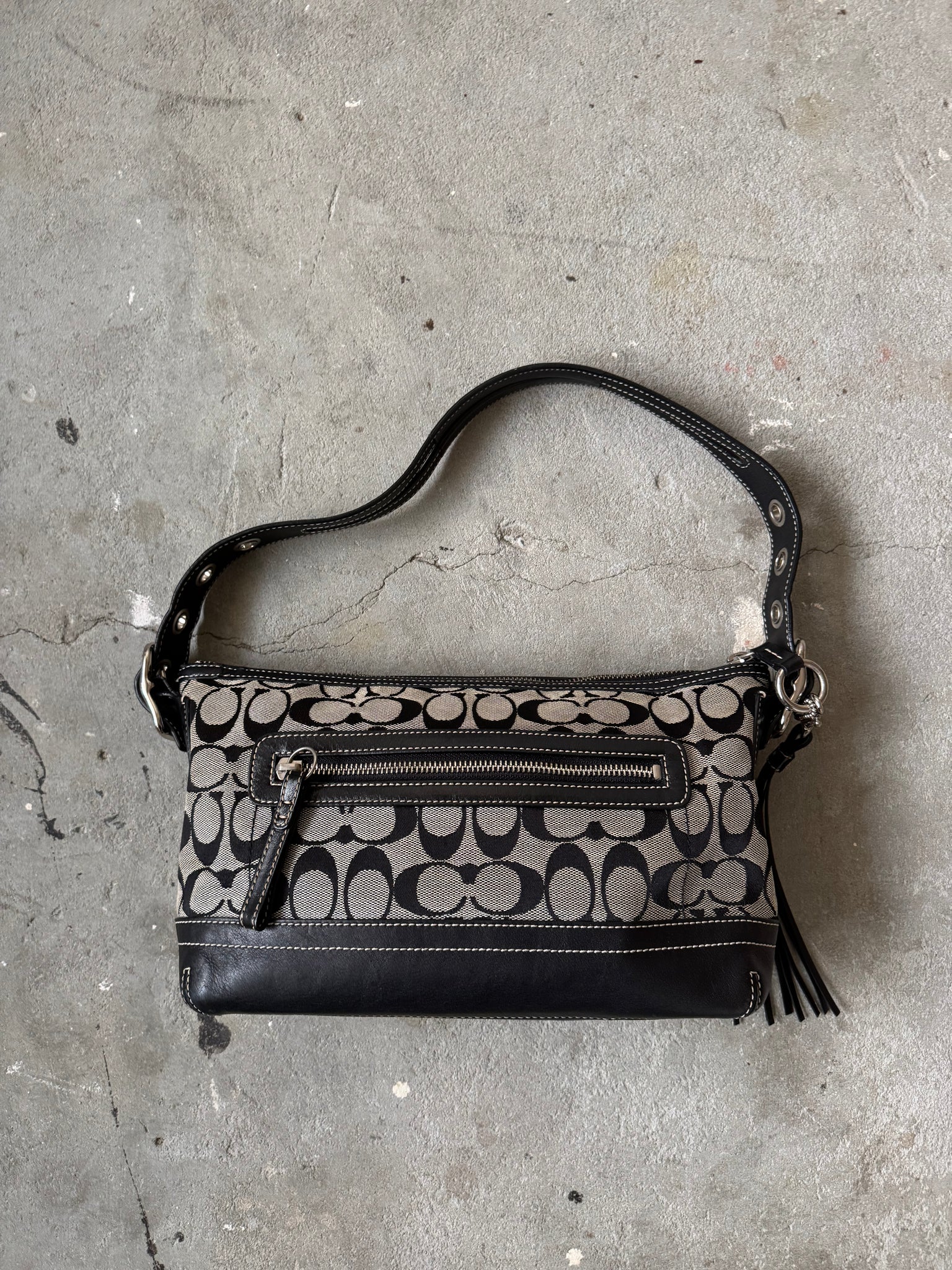 Coach Signature East West Shoulder Bag Grey/Black