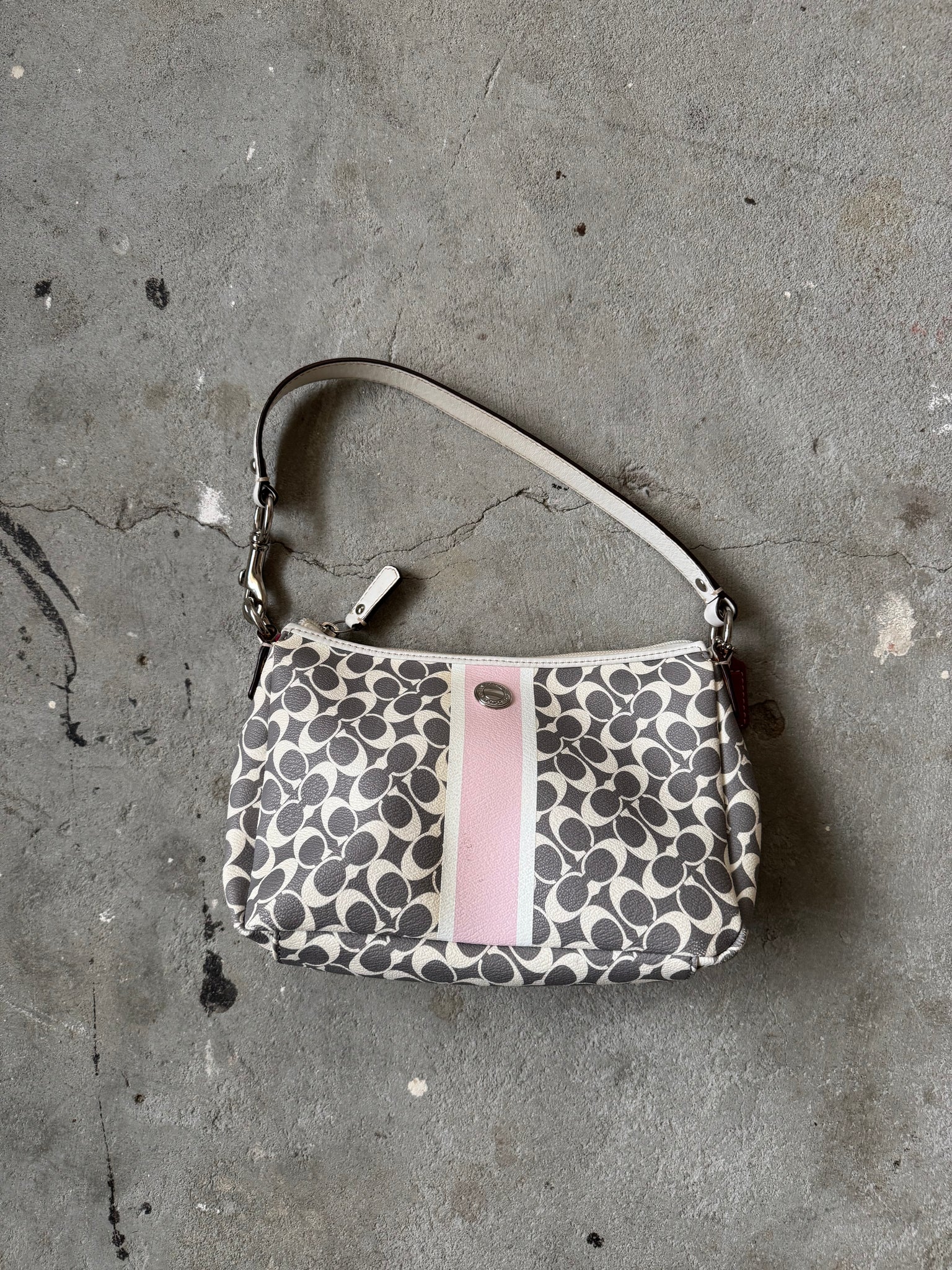 Coach Signature Chelsea Stripe Shoulder Bag Grey/Pink