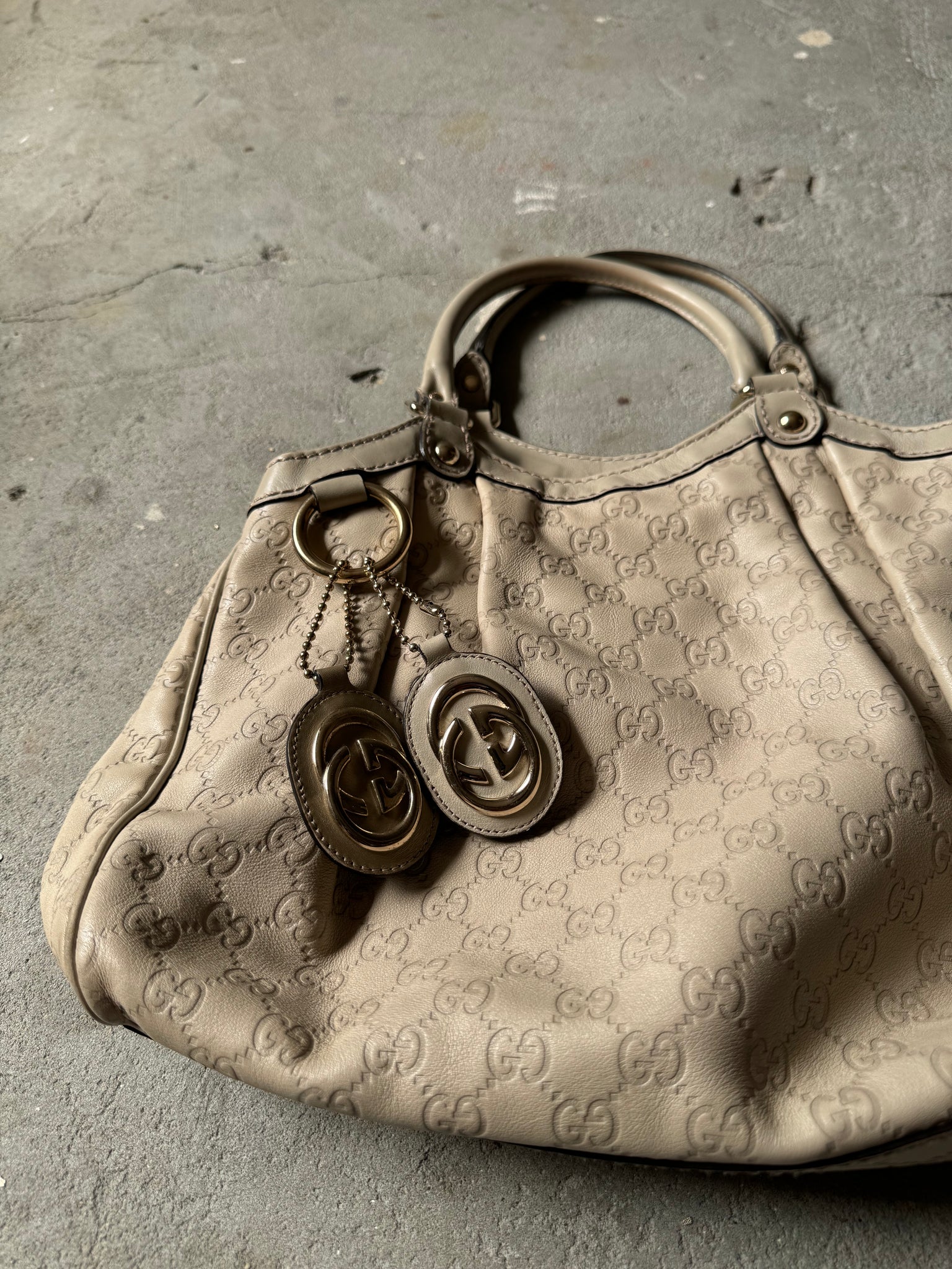 Gucci GG Monogram Sukey Leather Handbag Cream