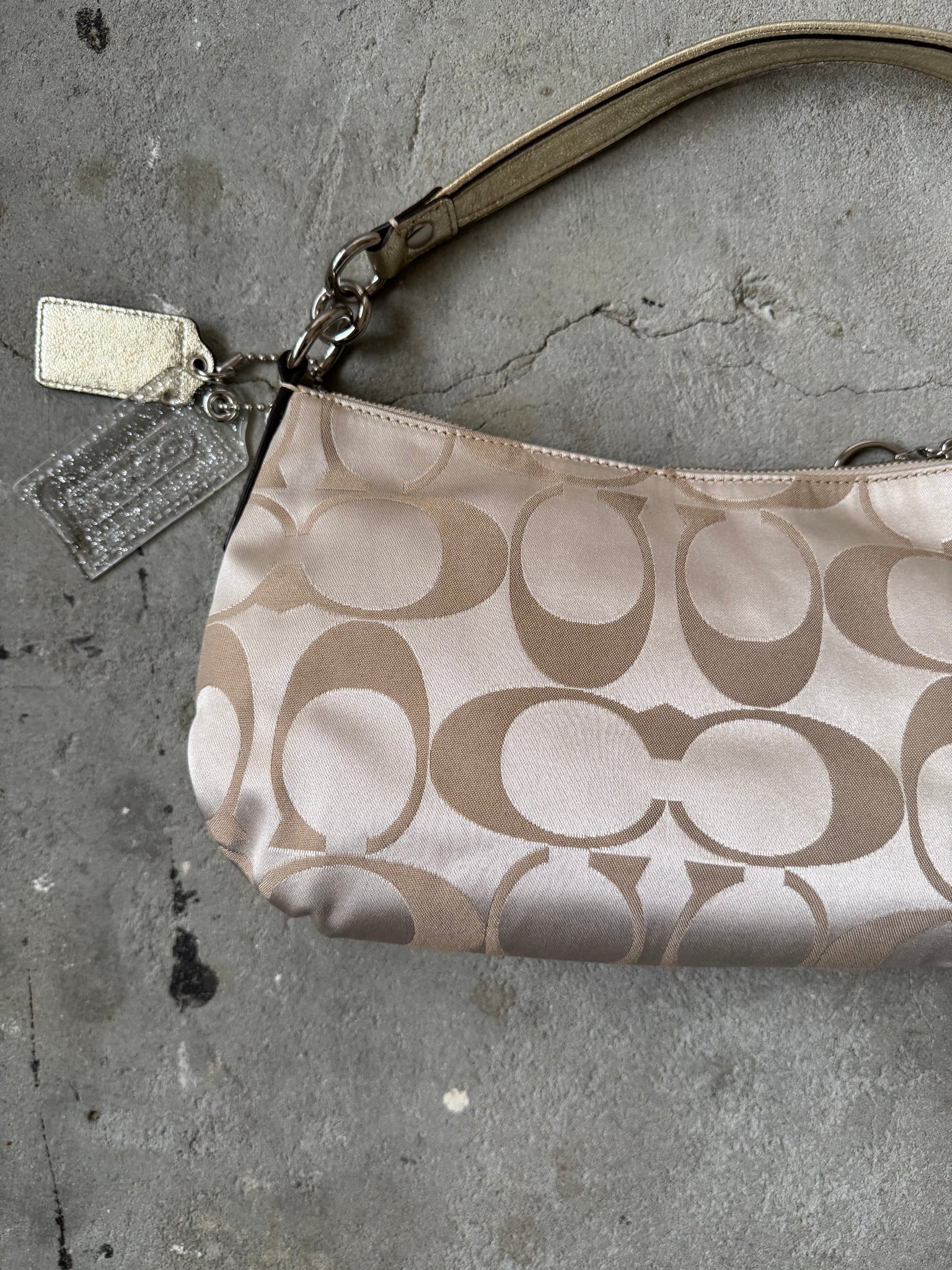 Coach 2Way Signature Shoulder Bag Cream/Gold
