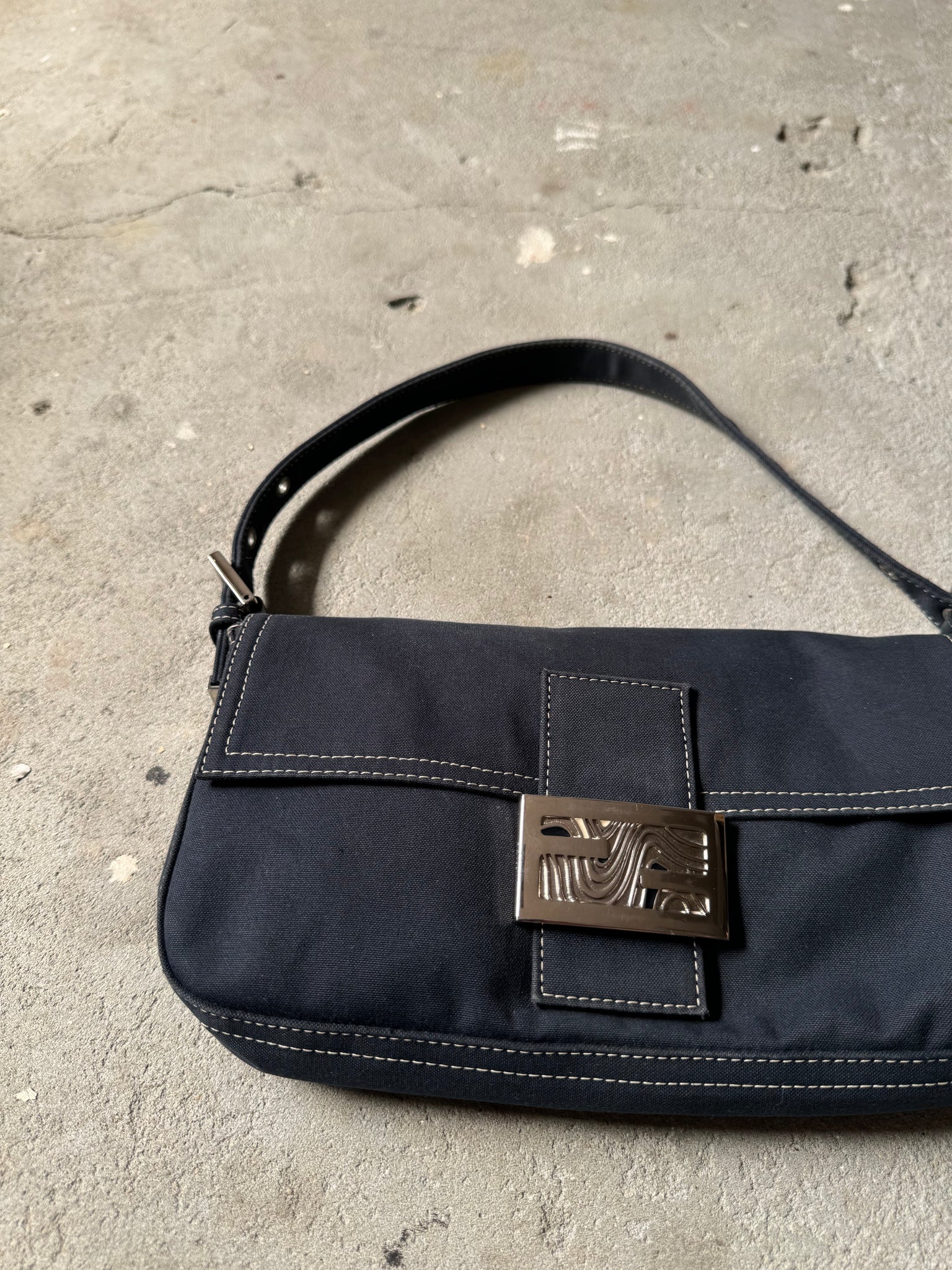 Fendi Mamma Baguette Shoulder Bag Navy