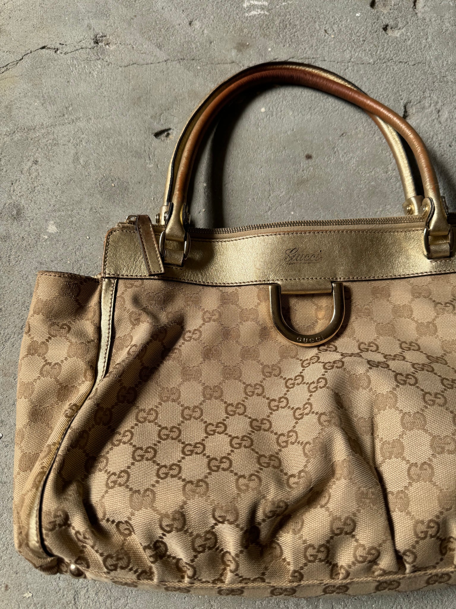 Gucci GG Monogram D Ring HandBag Beige/Gold