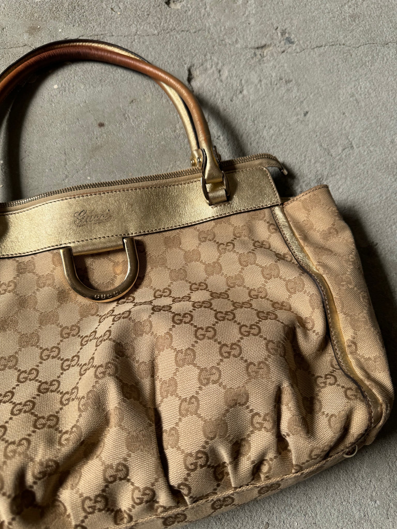 Gucci GG Monogram D Ring HandBag Beige/Gold
